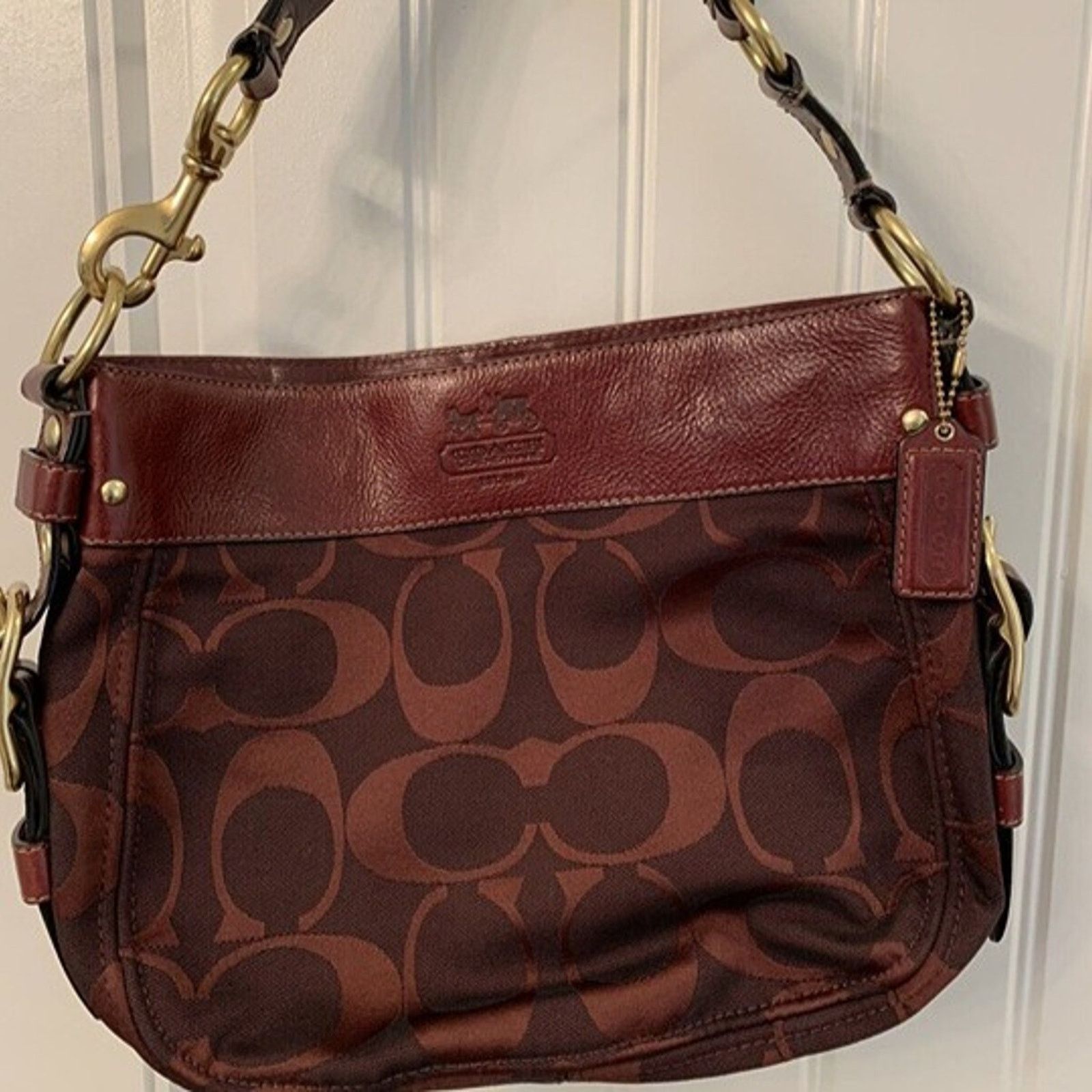 Coach Coach Zoe Hobo Signature Canvas Leather Bag& Matching Wallet Size ONE SIZE - 2 Thumbnail
