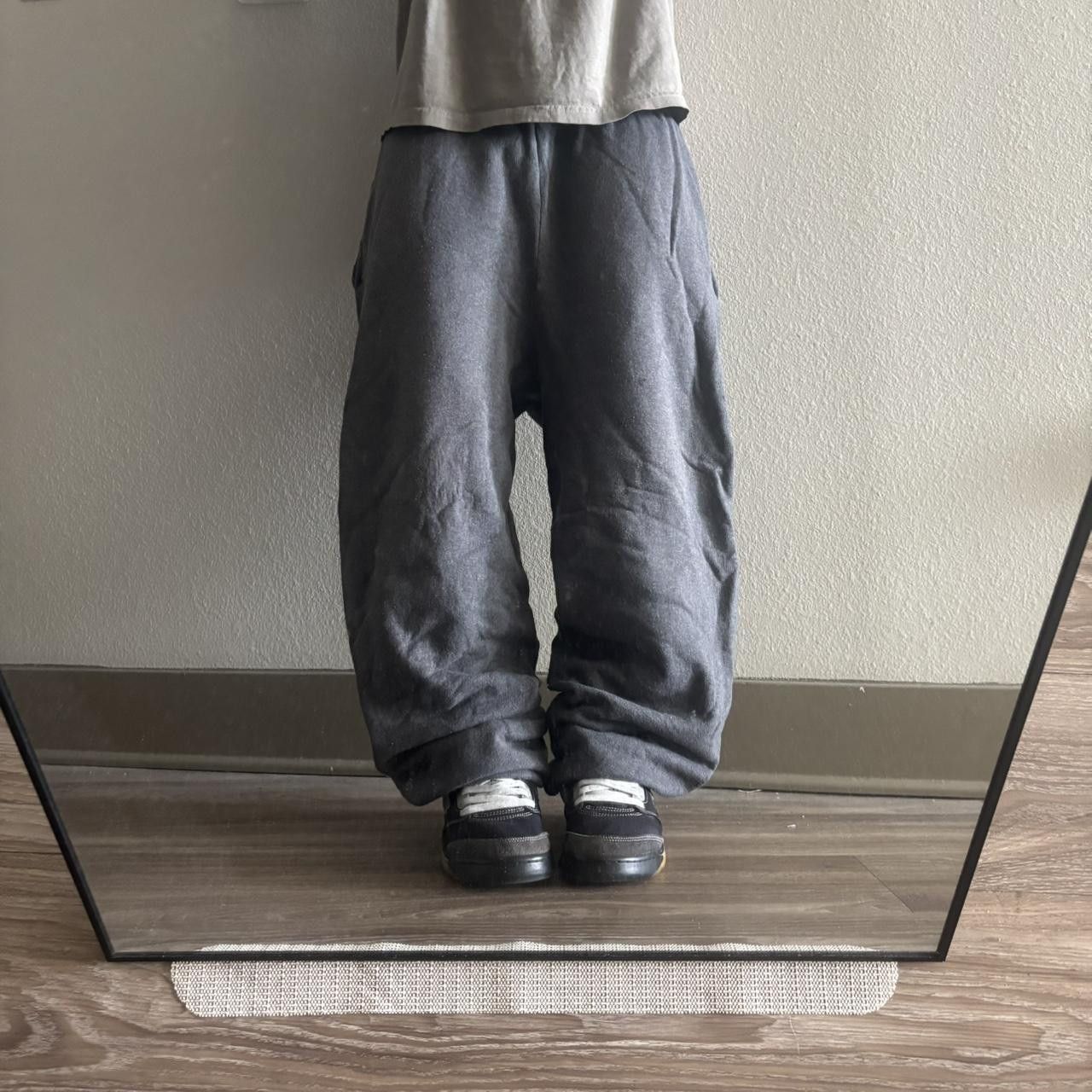 Vintage Crazy Vintage Y2K/2000s Baggy Grey Skater Style Sweatpants! Size M Size US 30 / EU 46 - 1 Thumbnail