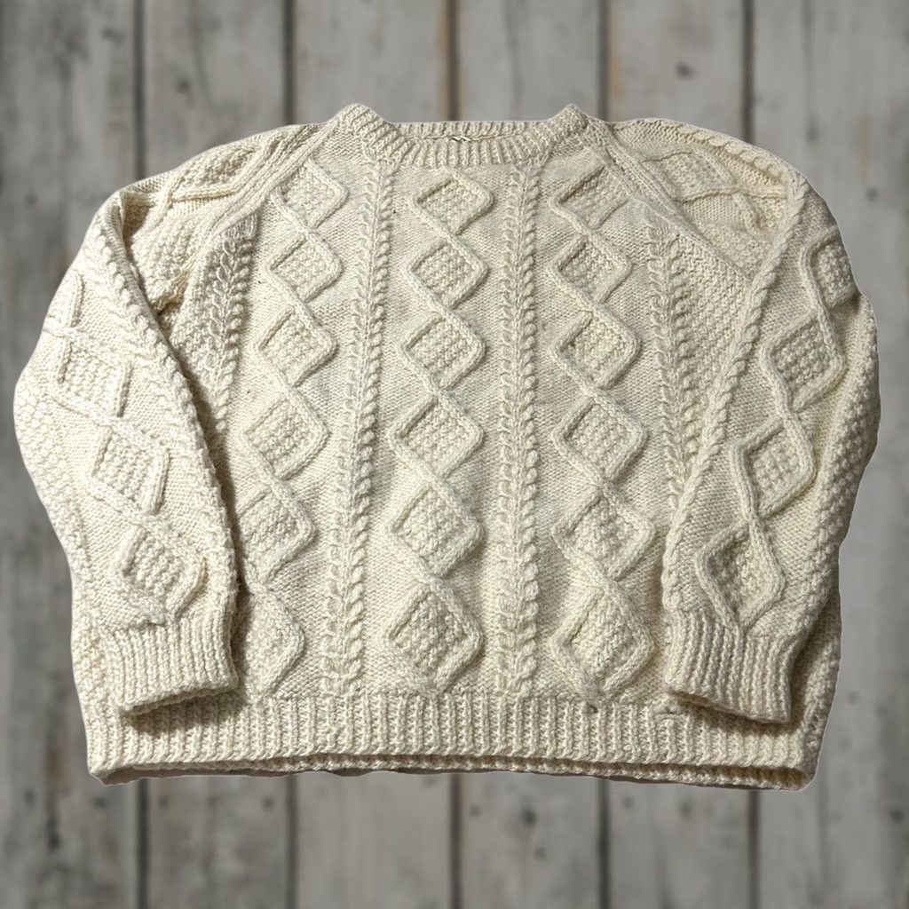 Vintage VINTAGE Aran Crafts Sweater Cable-Knit Wool Made In Ireland Cream Large Mens 80s Pullover Size US L / EU 52-54 / 3 - 1 Thumbnail