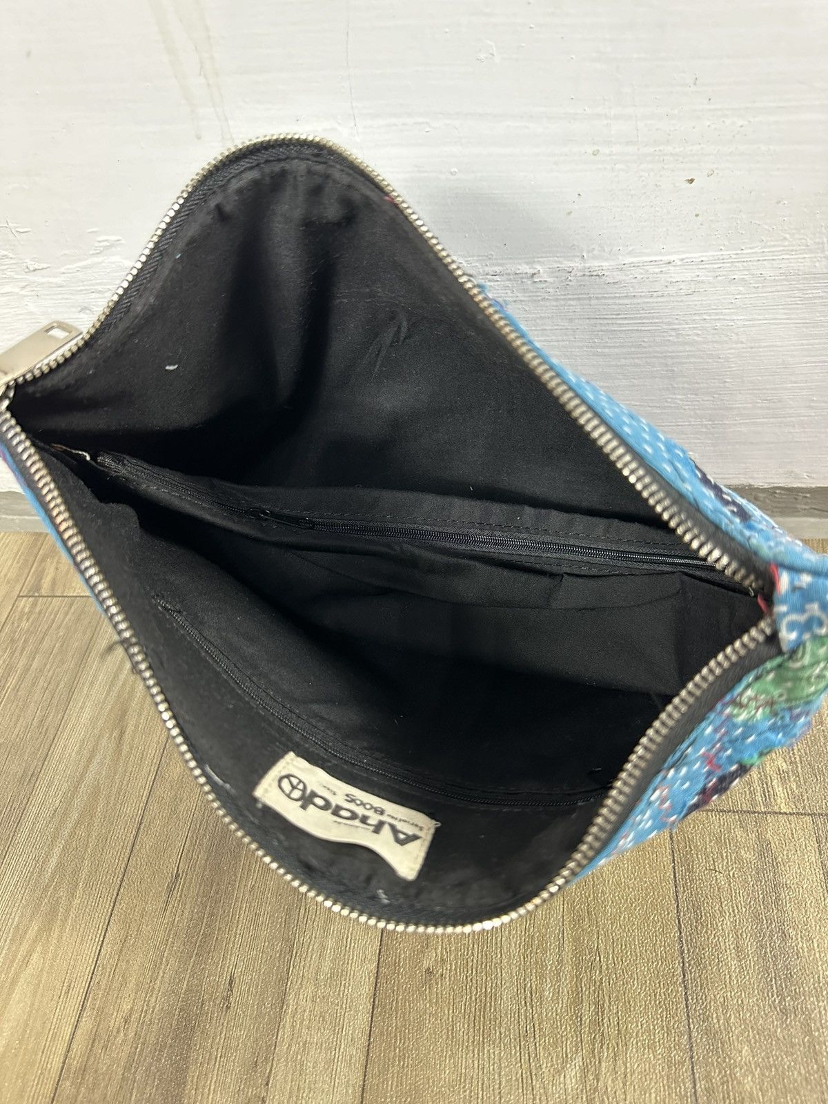 Handmade Custom Made Distressed Patchwork Boro Paisley cutch bag Size ONE SIZE - 11 Thumbnail