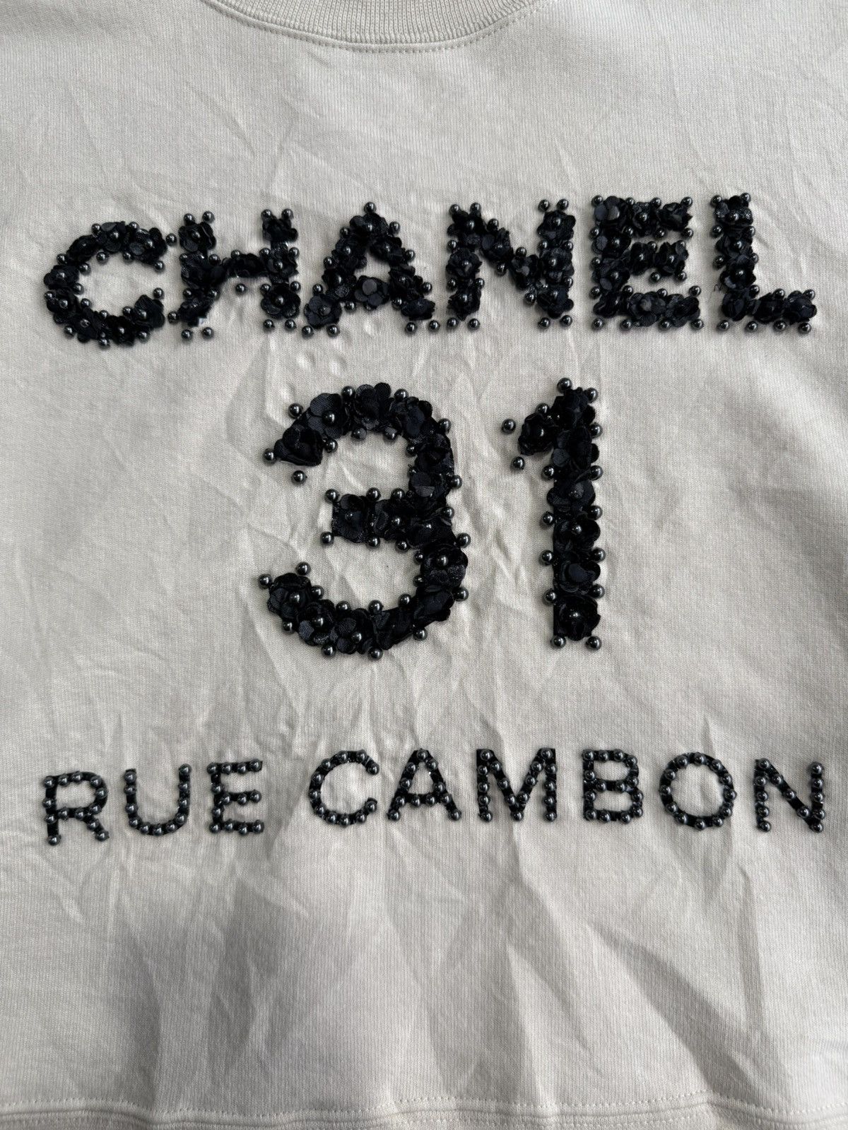 Chanel Chanel - 2020 Rue Cambon 31 Crewneck Size M / US 6-8 / IT 42-44 - 3 Thumbnail
