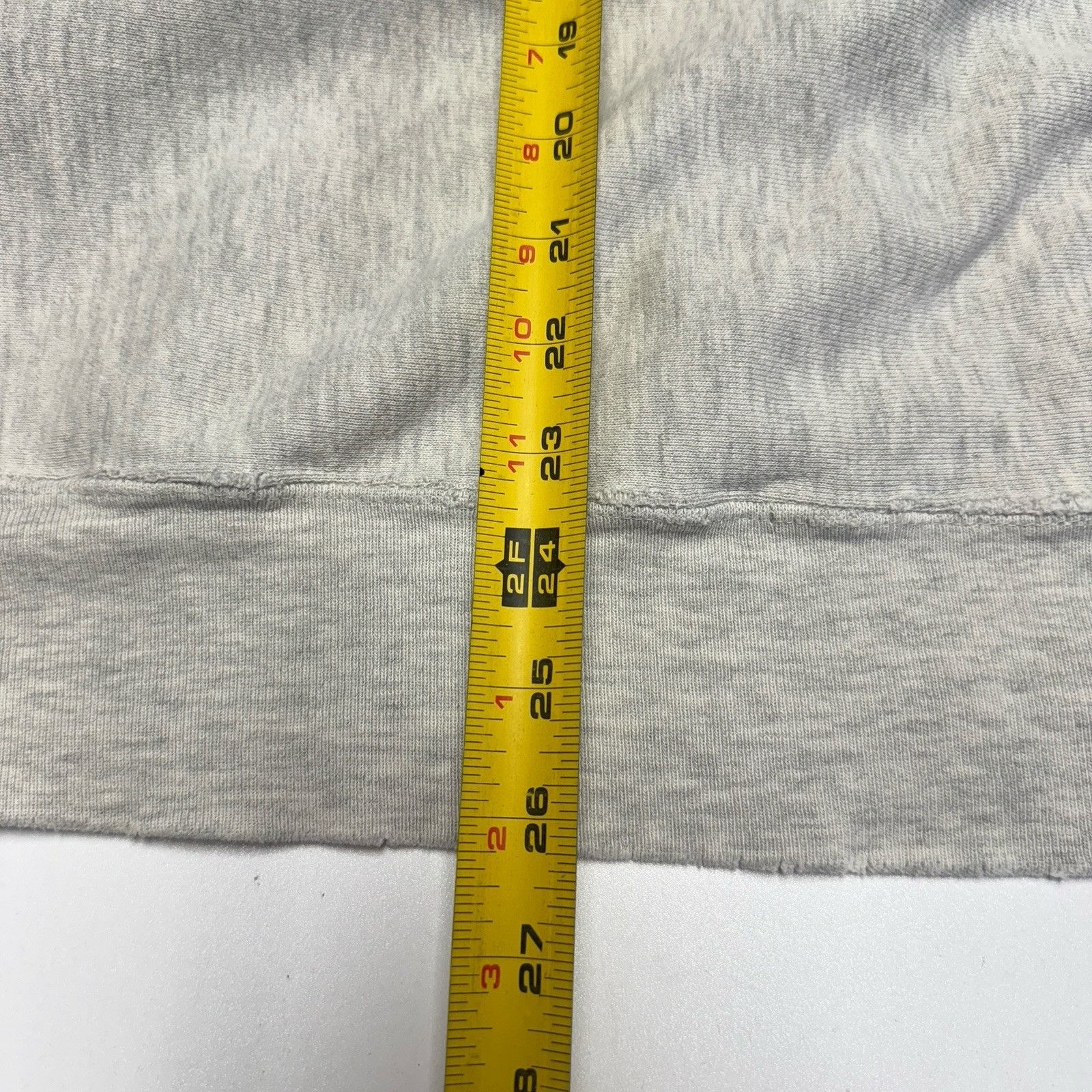 Vintage Vintage 90s Roger Williams University Law School Sweatshirt Size US XL / EU 56 / 4 - 17 Thumbnail