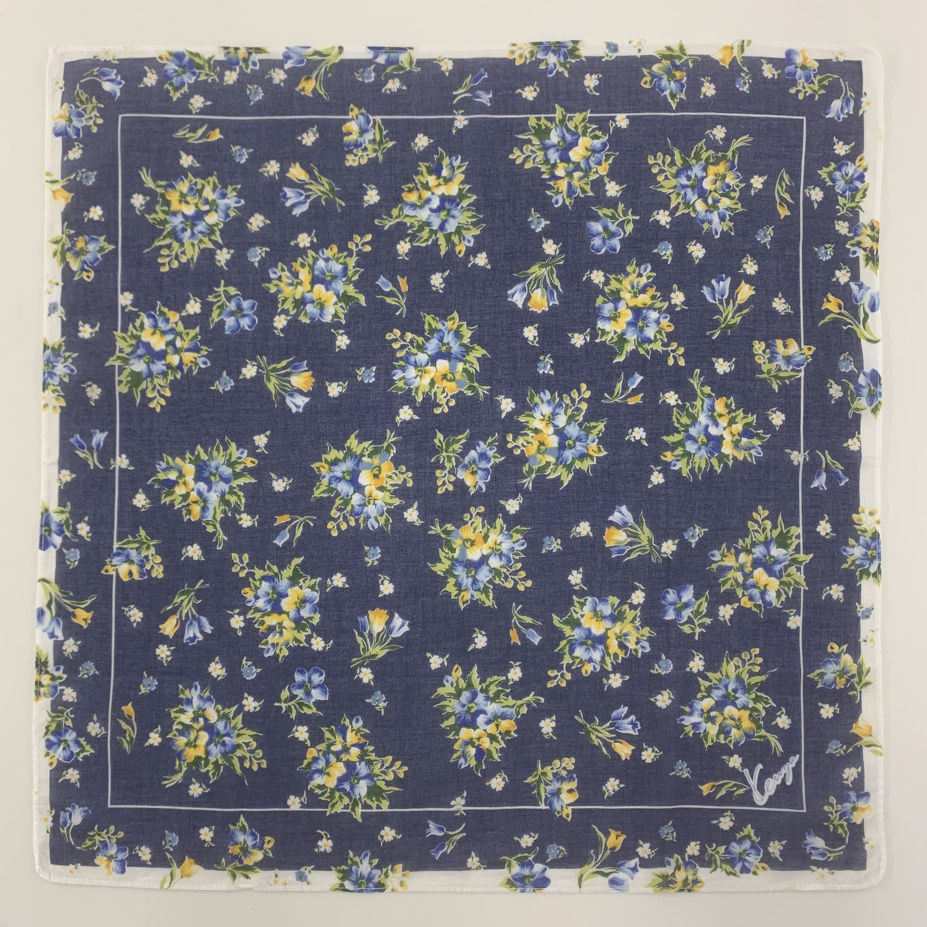 Kenzo Kenzo Handkerchief Bandana Neckerchief Square TB3451 Size ONE SIZE - 2 Thumbnail