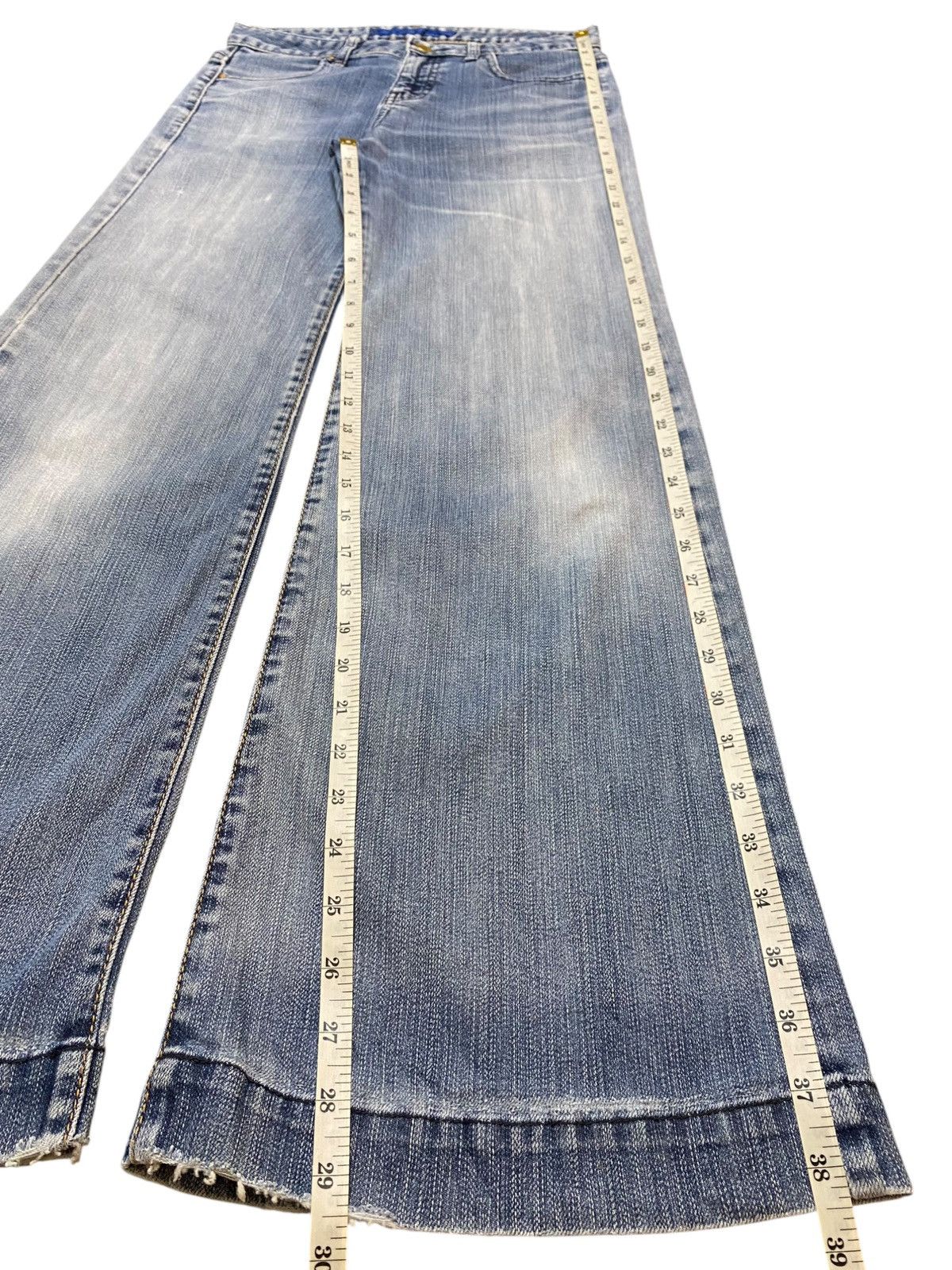 Japanese Brand Vintage Japanese Brand Uniqlo Fade Wash Baggy Jean Size 28" / US 6 / IT 42 - 11 Thumbnail