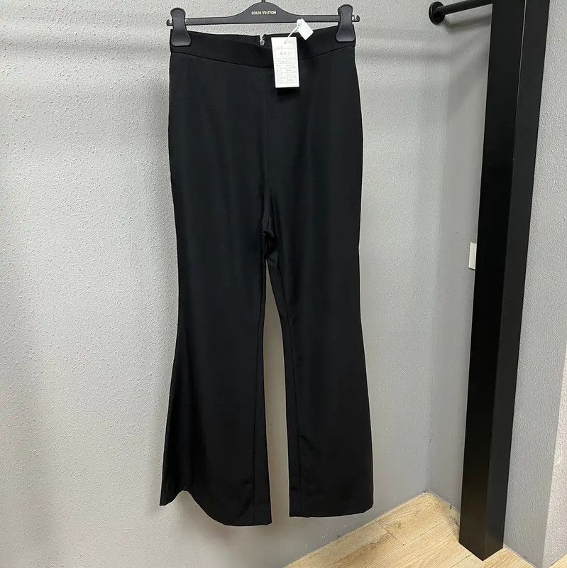 Balmain Balmain Black Wool Casual Pants for Women 0089 Size 34" / US 12 / IT 48 - 1 Thumbnail