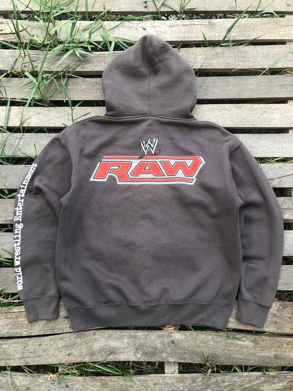 Vintage 00s WWF RAW Wrestling Zipper Hoodie