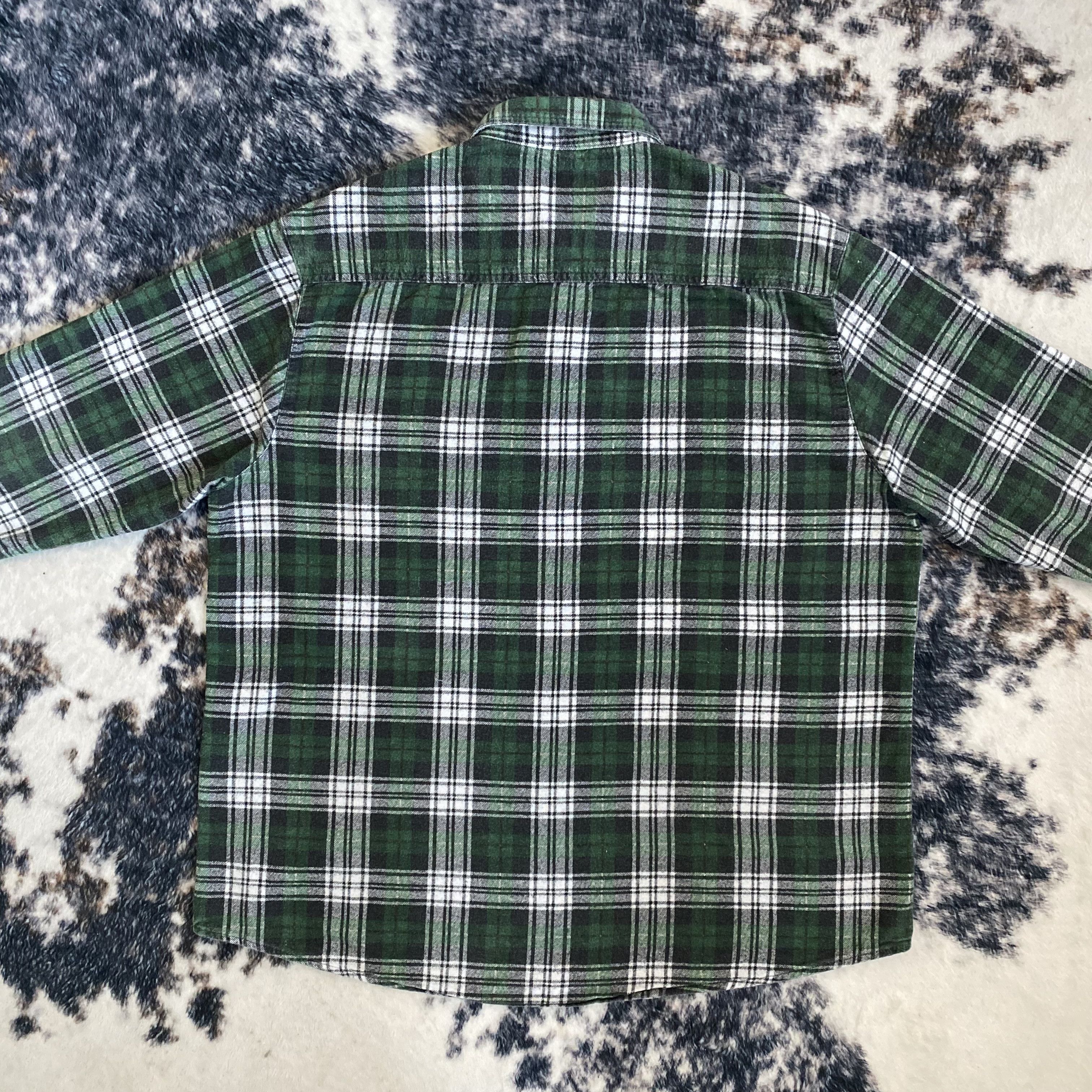 Vintage Vintage Green Plaid Botton Up Flannel Size US XL / EU 56 / 4 - 6 Thumbnail