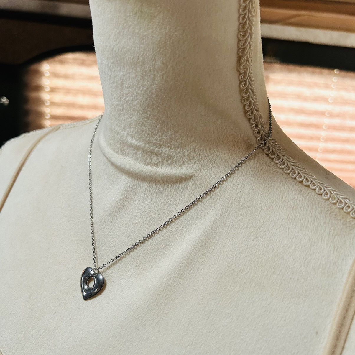 Handmade Handcrafted silver plated open heart pendant necklace Size ONE SIZE - 3 Thumbnail