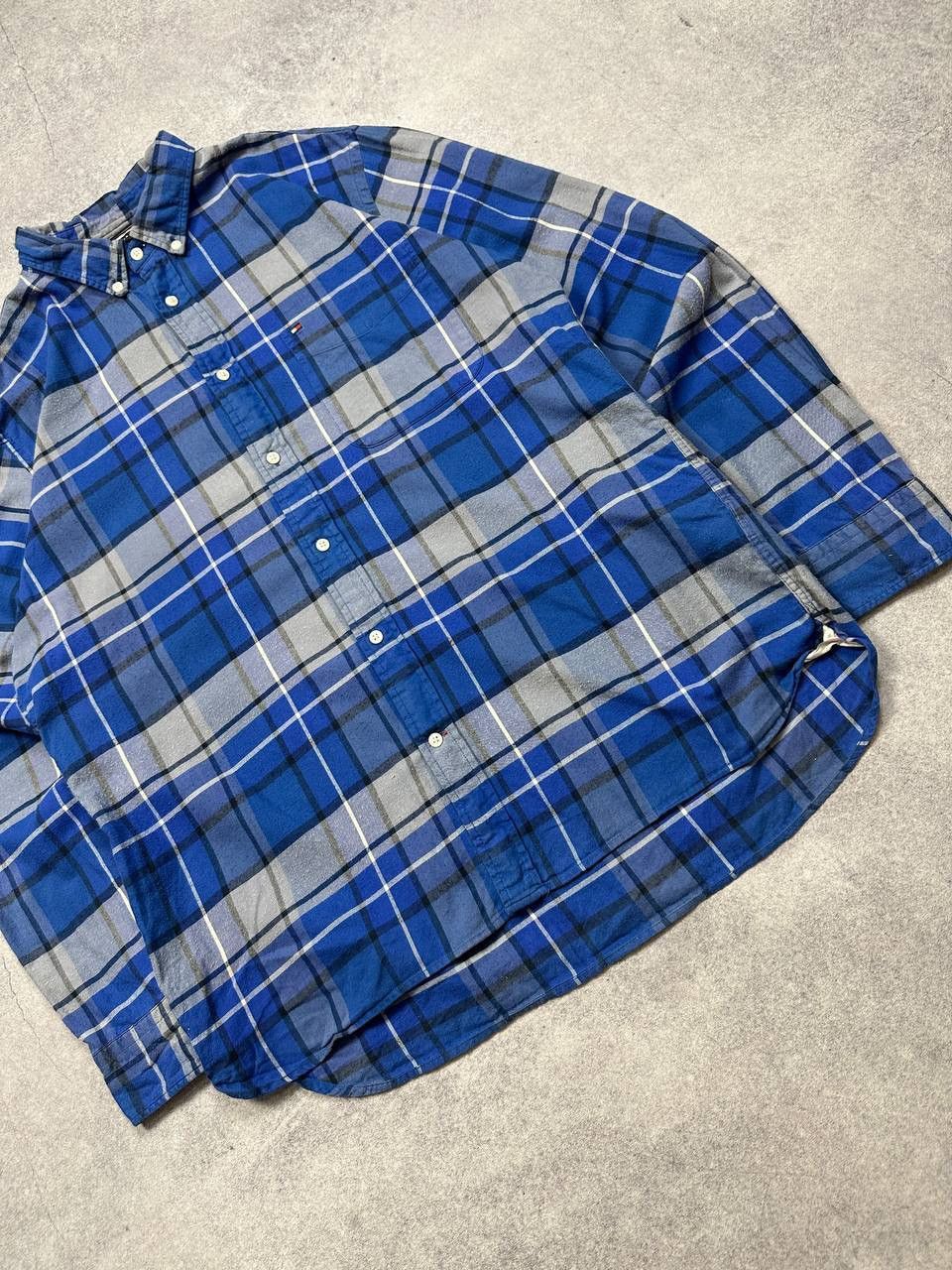 Tommy Hilfiger Vintage Tommy Hilfiger Plaid Long Sleeve Shirt, Size XL Size US XL / EU 56 / 4 - 3 Thumbnail
