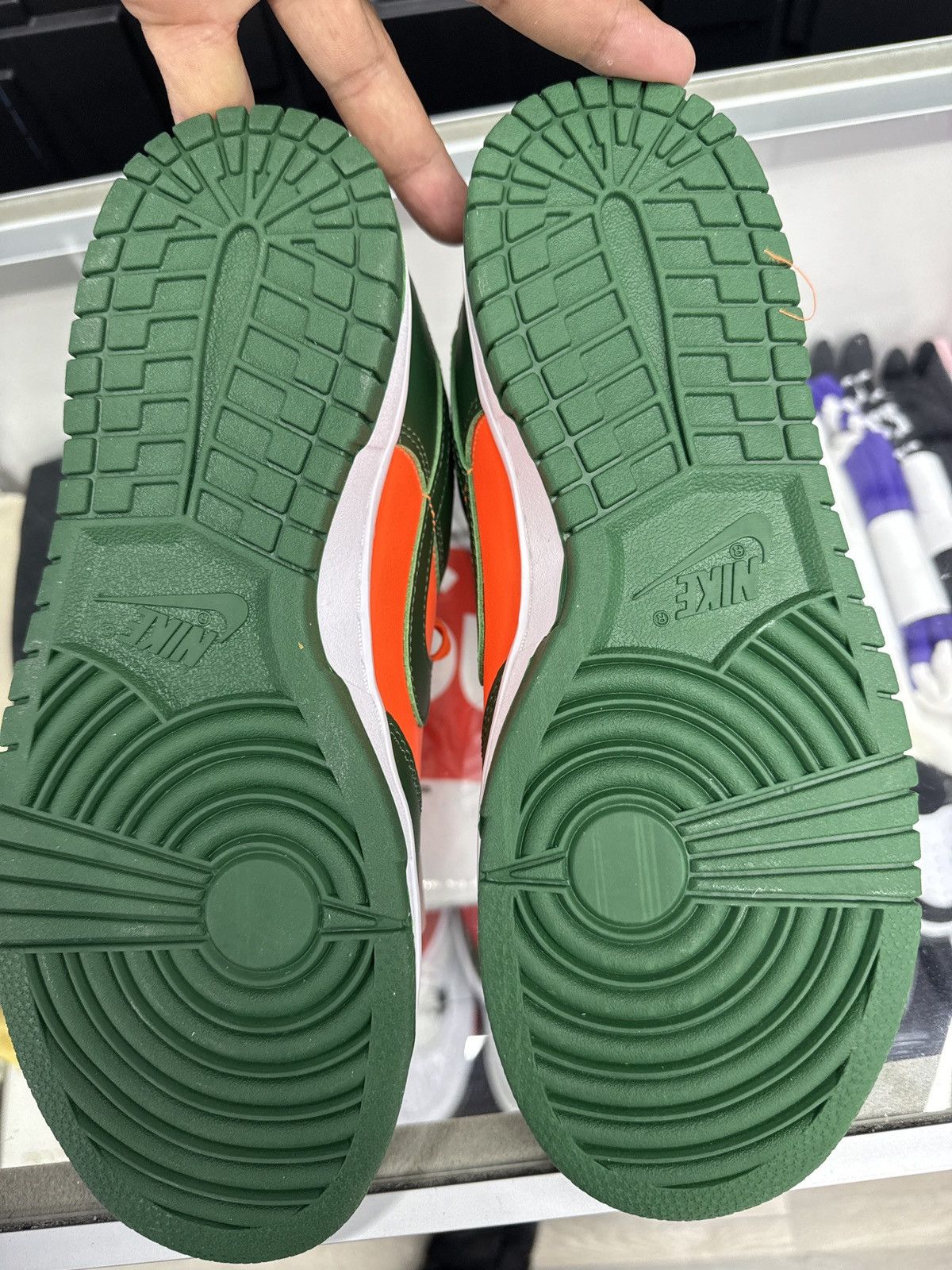 Nike Nike Dunk Low Miami Hurricanes Size US 8 / EU 41 - 5 Thumbnail