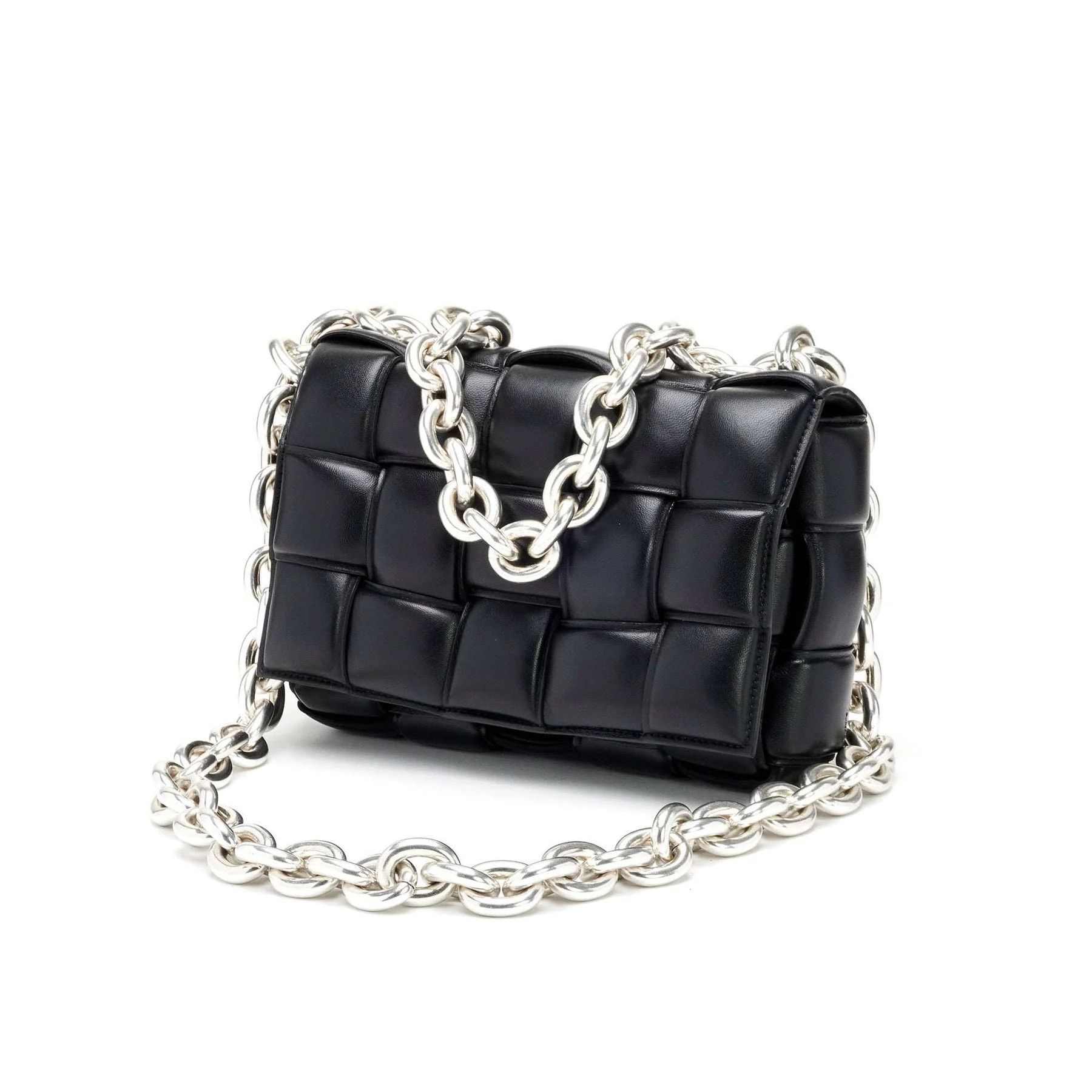 Bottega Veneta o1mle0325 Size: OS / Chain Cassette Bag in Black Size ONE SIZE - 4 Thumbnail