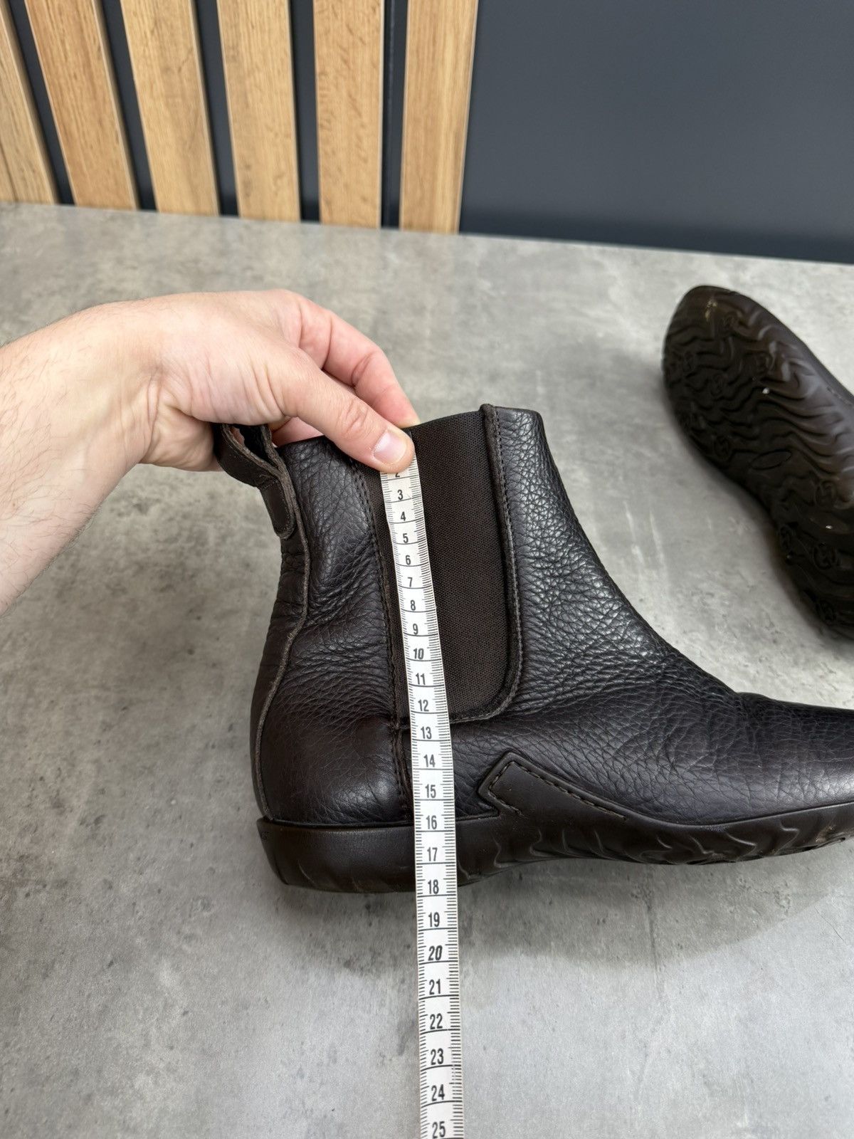 Giorgio Armani Giorgio Armani Brown Leather Chelsea Ankle Boots Unisex 39 Size US 6.5 / EU 39-40 - 16 Thumbnail