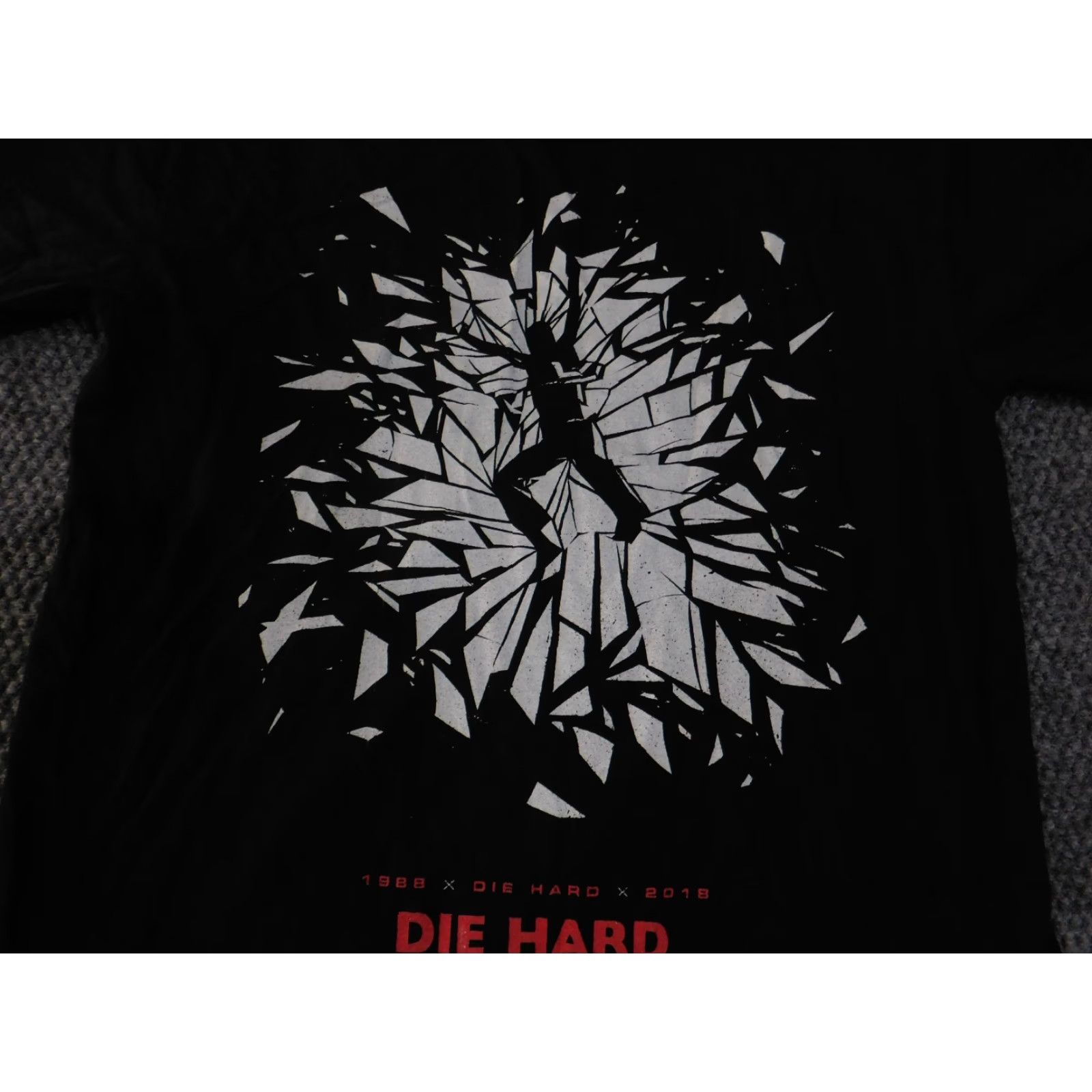 Vintage Fox 20th Century T Shirt Mens Small Black Die Hard Graphic Movie Bruce Willis Short Sleeve Crew Neck Cotton Size US S / EU 44-46 / 1 - 6 Thumbnail