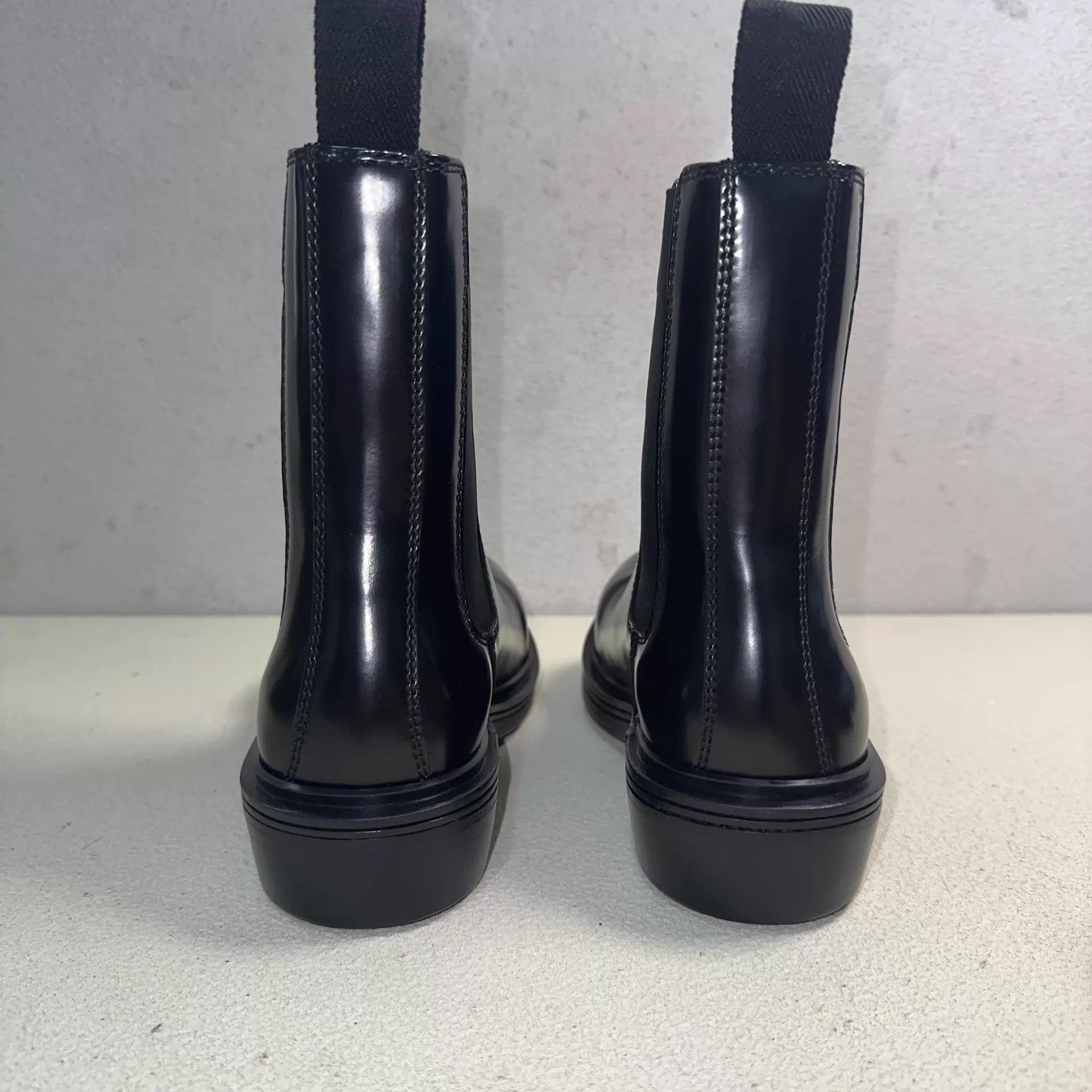 Bottega Veneta Bottega Veneta Fireman Chelsea Boot Women's Black 36 Size US 5.5 / IT 35.5 - 3 Thumbnail
