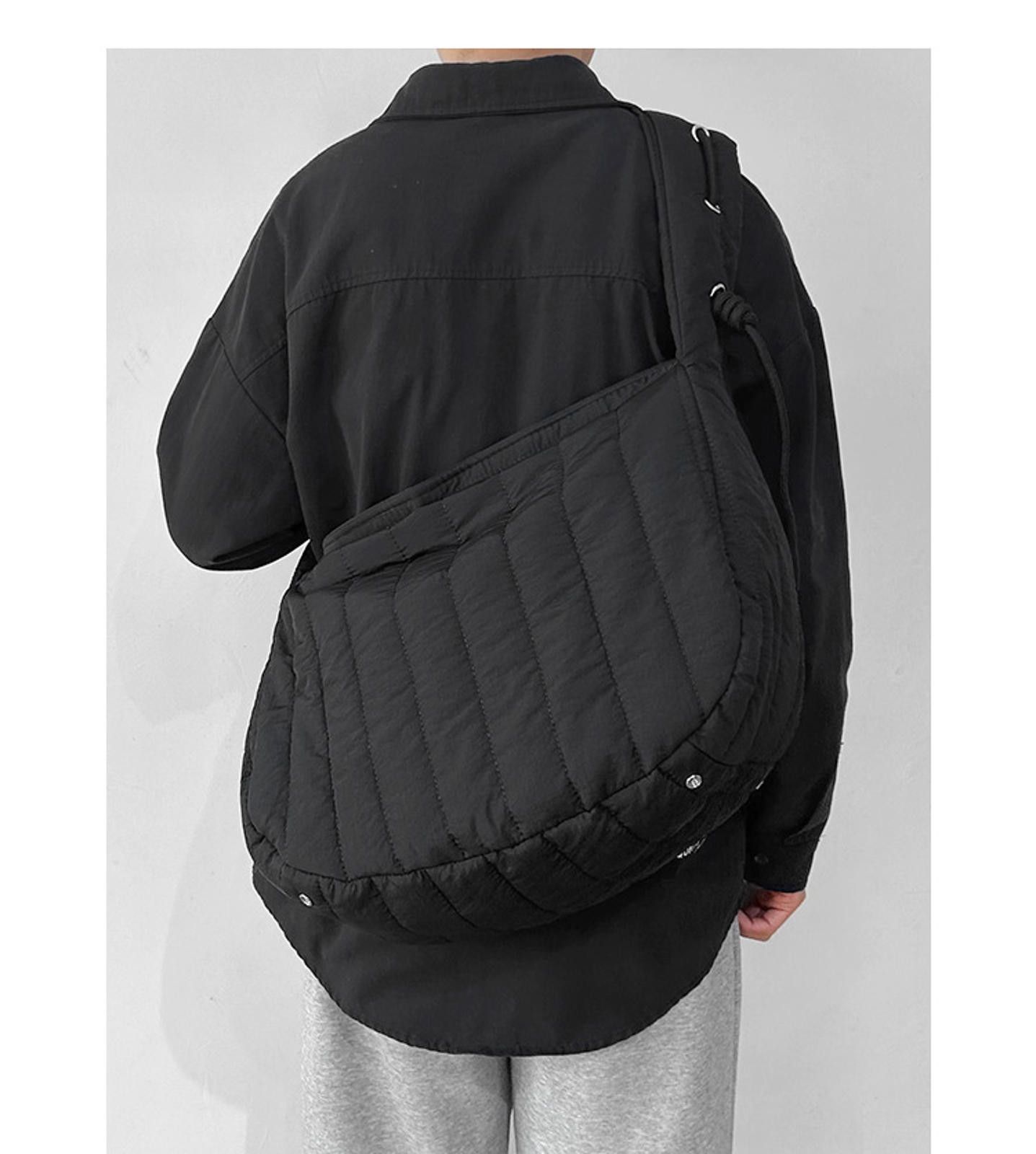 Other Stylish Black Quilted Sling Bag Size ONE SIZE - 2 Thumbnail