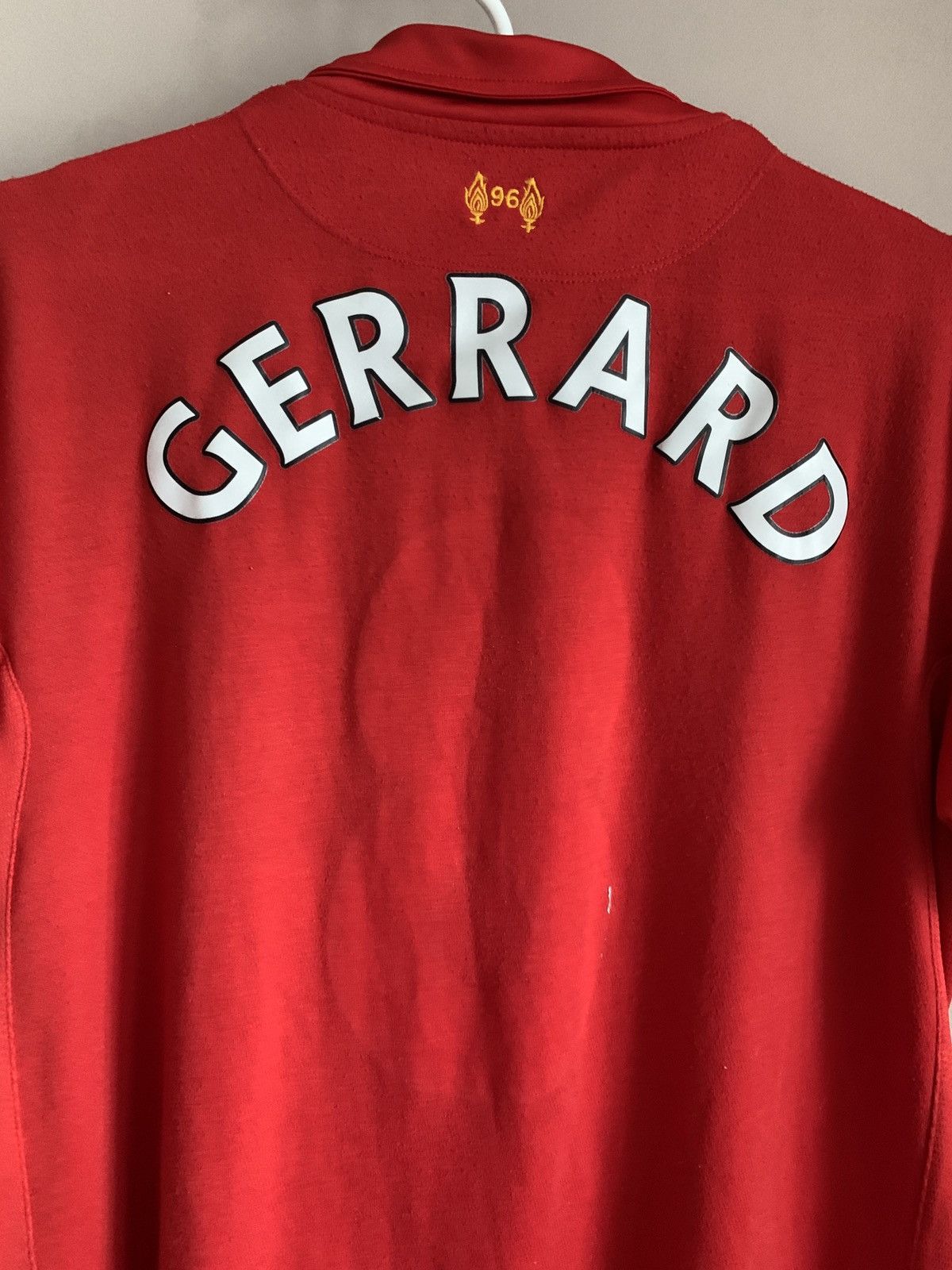 Warrior Liverpool FC 2012 2013 home Gerrard soccer football jersey Size US XL / EU 56 / 4 - 7 Thumbnail