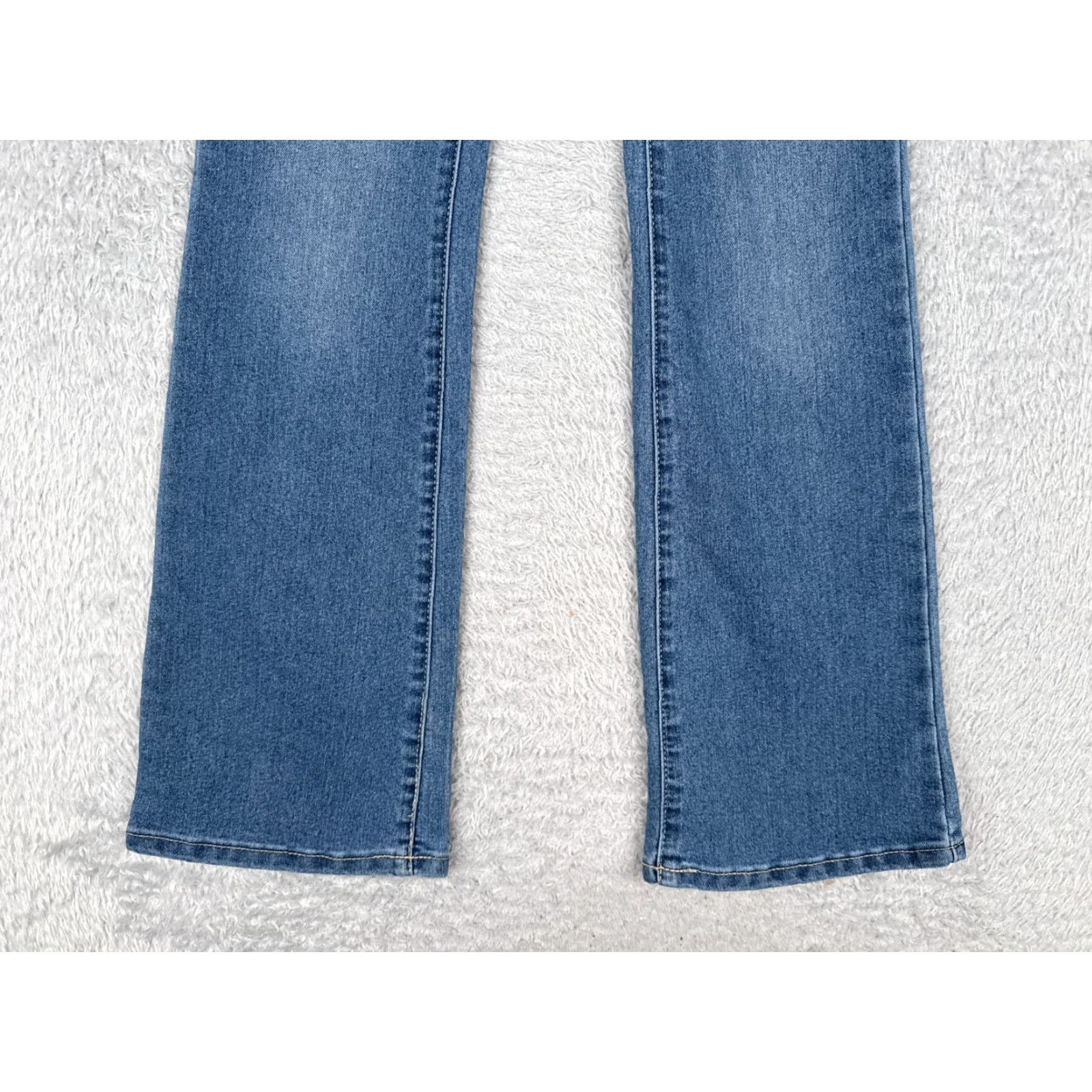 Vintage VINTAGE No Boundaries Jeans Womens Size 0 Bootcut Flare Mid Rise Denim Cotton Blue 30 Inch Inseam Size 25" / US 0 / IT 36 - 2 Thumbnail