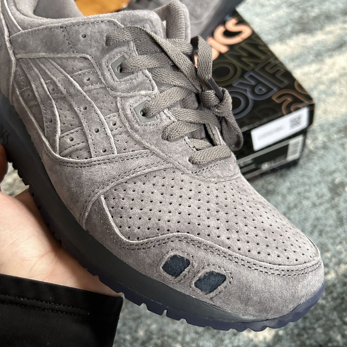 Asics × Kith 1201A224-201 FW20 KXTH GEL LYTE iii “THE PALETTE” HURRiCANE Size US 9.5 / EU 42-43 - 4 Thumbnail