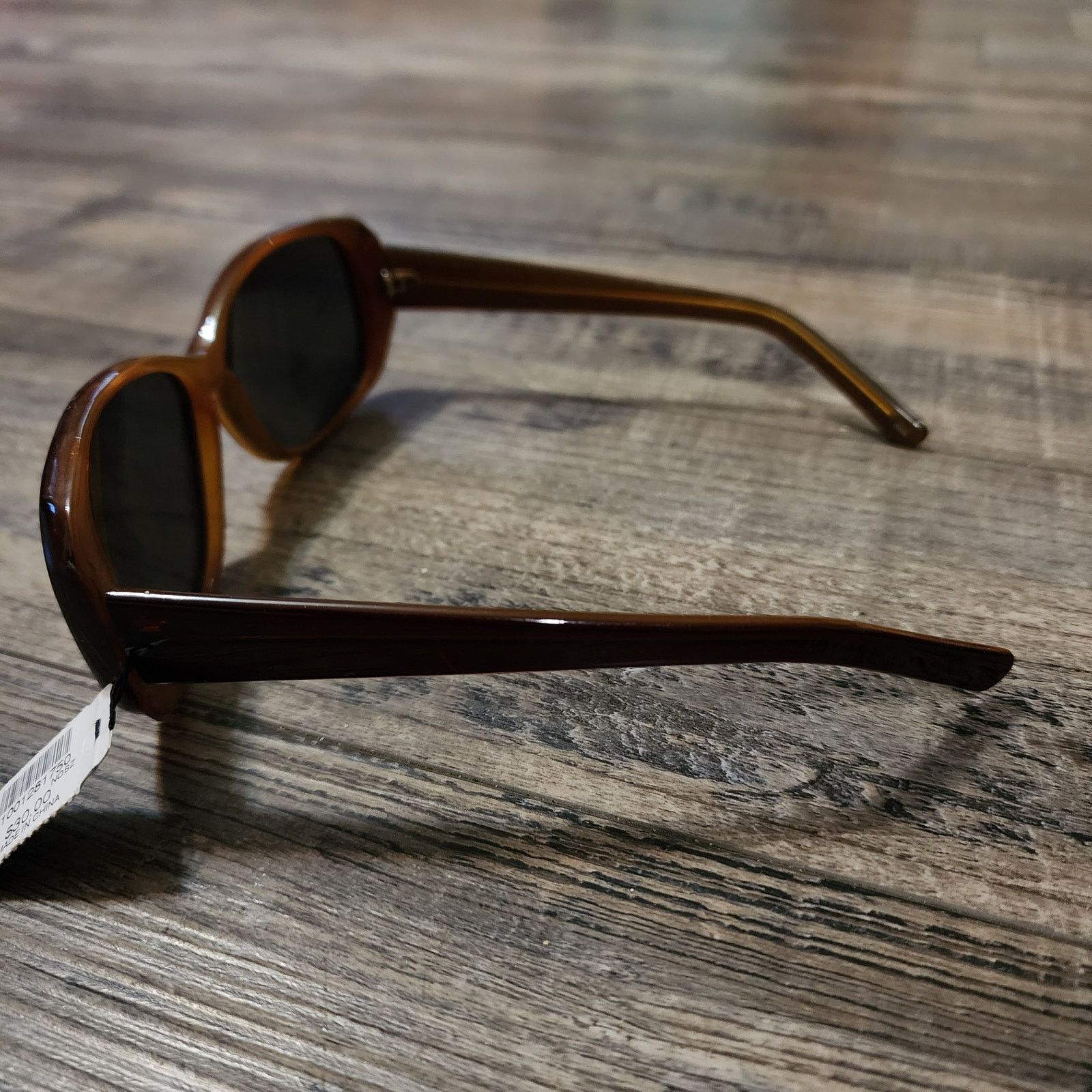Chicos Chicos sunglasses new with tags shades brown ladies glasses Size ONE SIZE - 4 Thumbnail