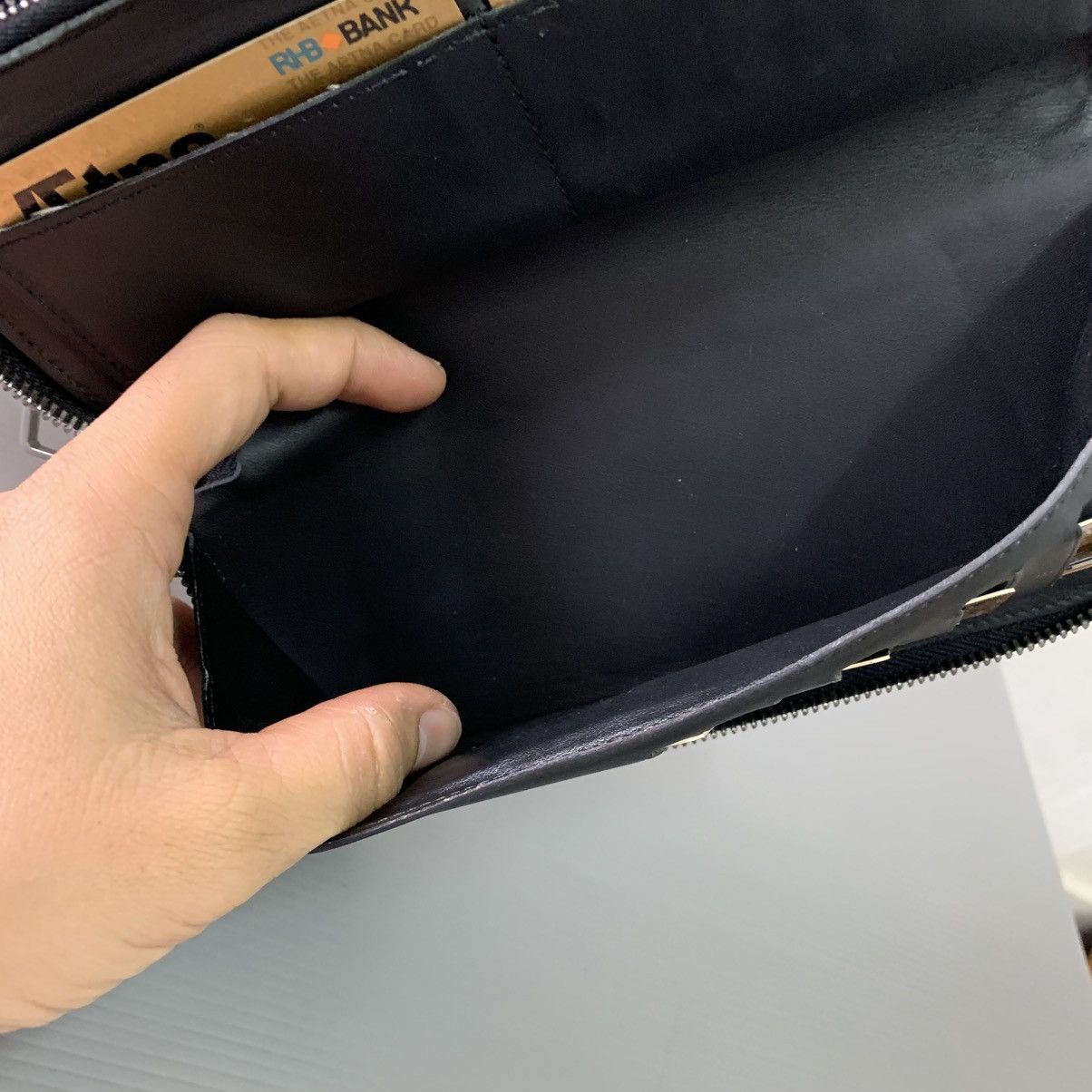 Louis Vuitton Louis Vuitton Leather Zipper Wallet Size ONE SIZE - 13 Thumbnail