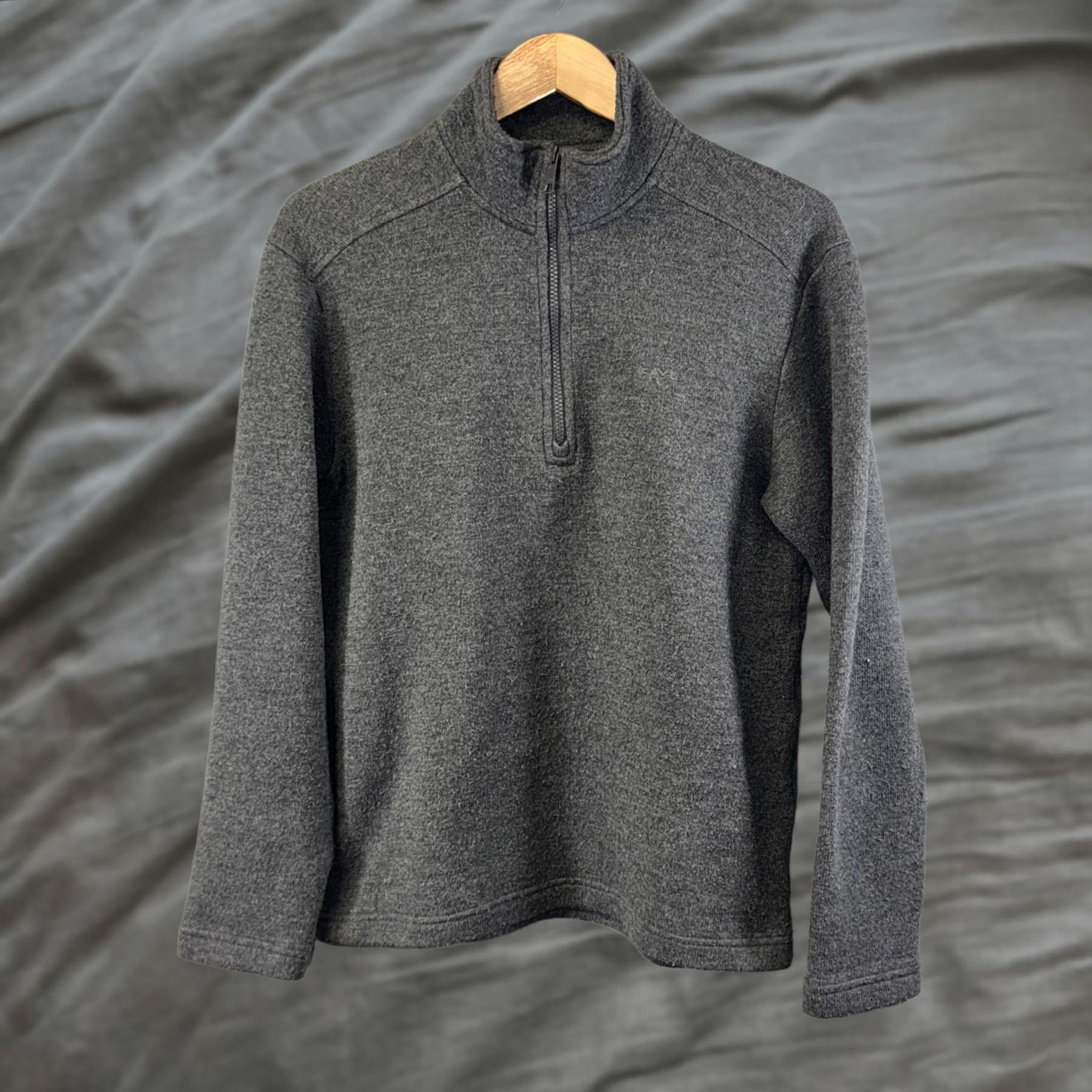 KAVU KAVU Mens Sweater Pullover Knit Quarter Zip Mock Neck Wool Blend Gray M Long Sleeve) Size US M / EU 48-50 / 2 - 1 Thumbnail
