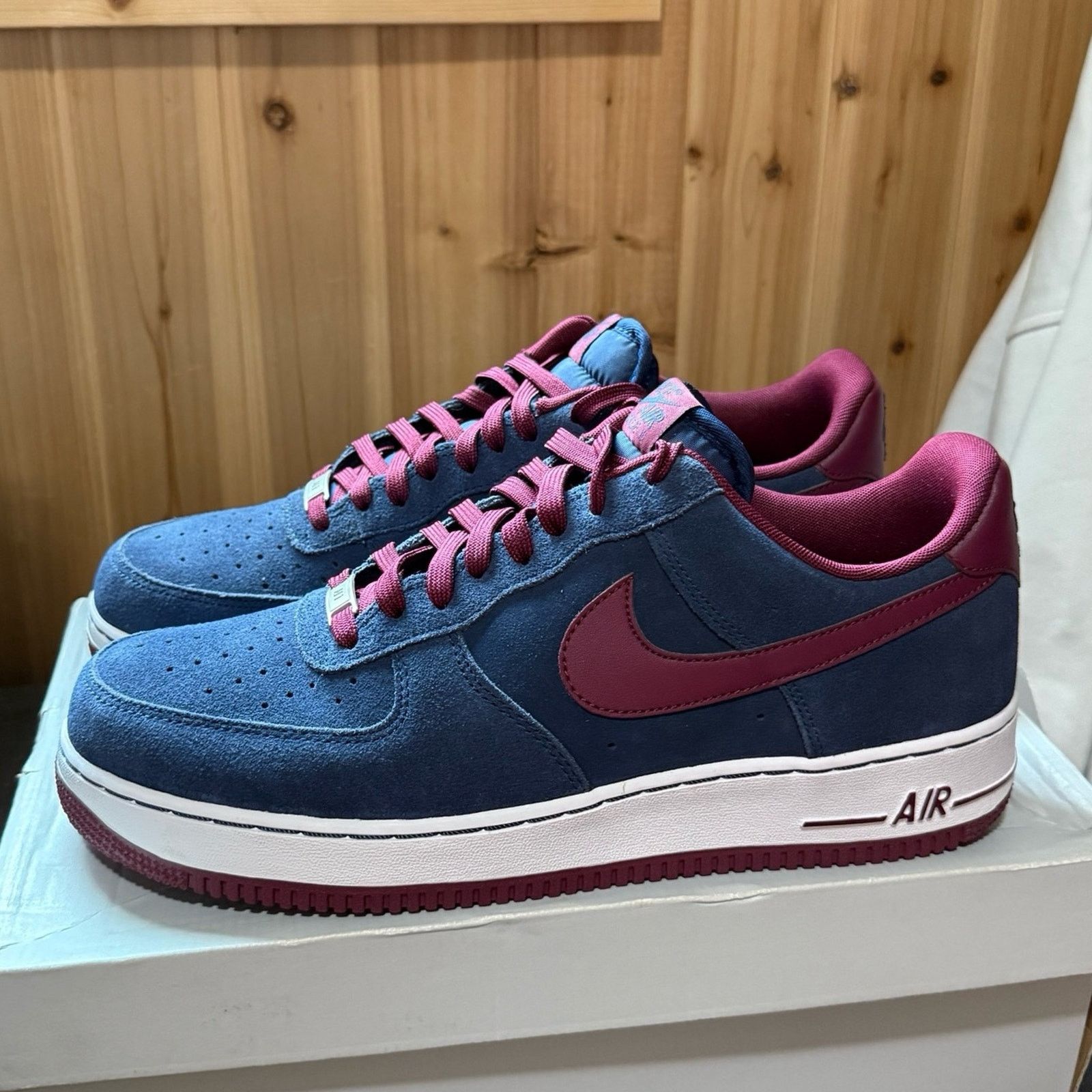 Nike 2014 Nike Air Force Low 1 Suede Midnight Navy Deep Garnet Size US 12 / EU 45 - 6 Thumbnail