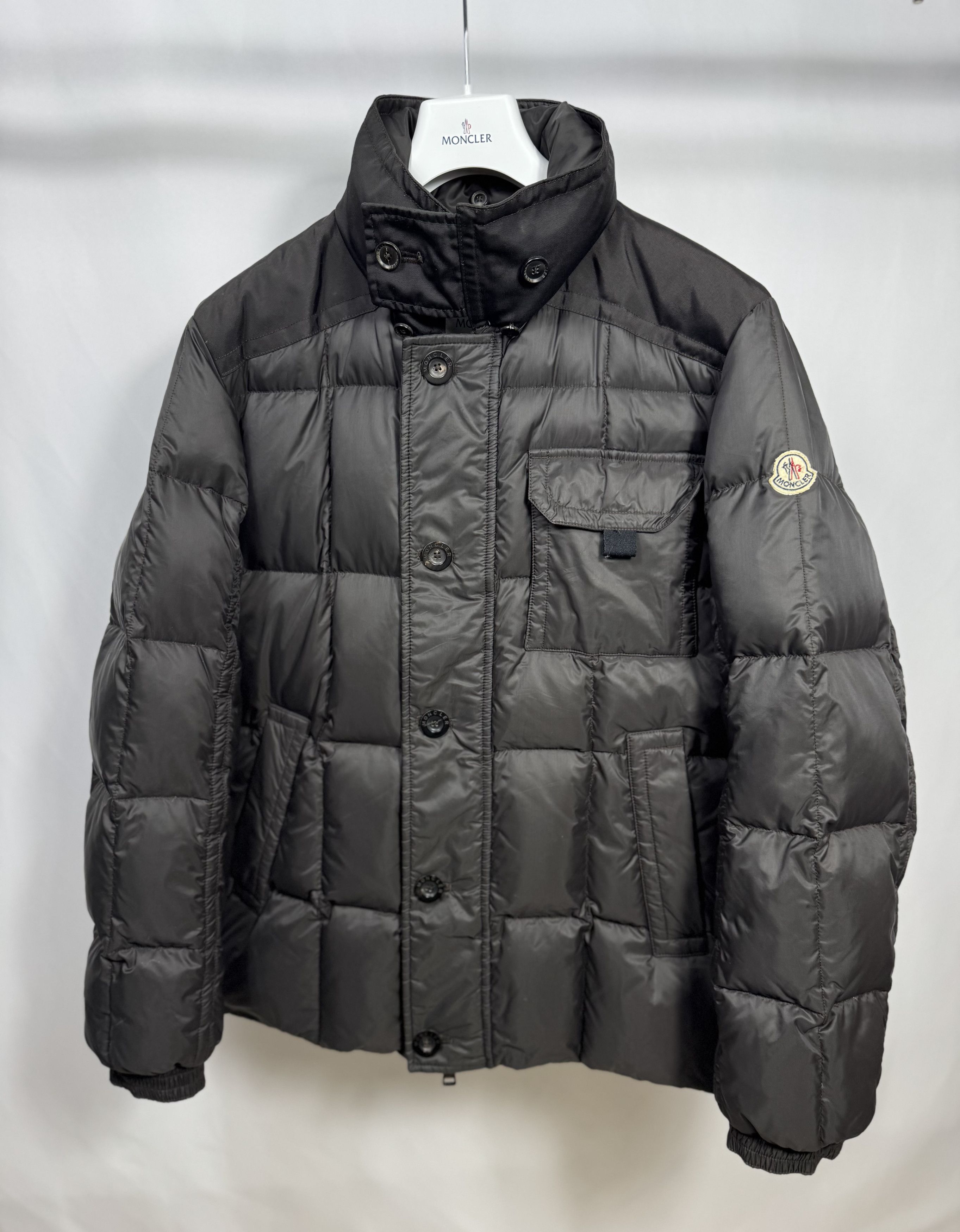 Moncler Moncler Puffer Jacket Size US L / EU 52-54 / 3 - 1 Thumbnail