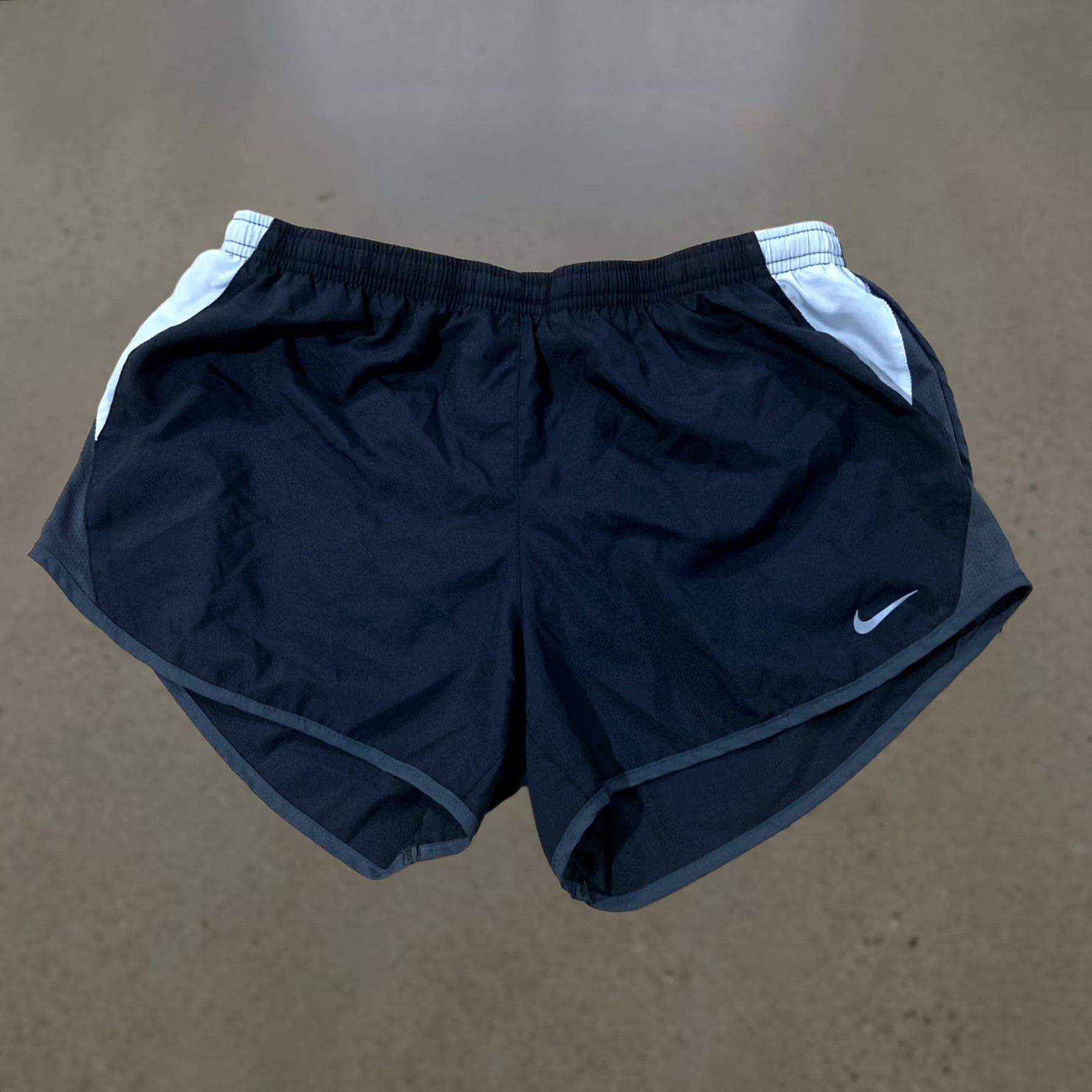 Nike Nike Shorts Womens M Black Tempo Dri-Fit Lined Running Athletic Shorts Size 32" / US 10 / IT 46 - 1 Thumbnail
