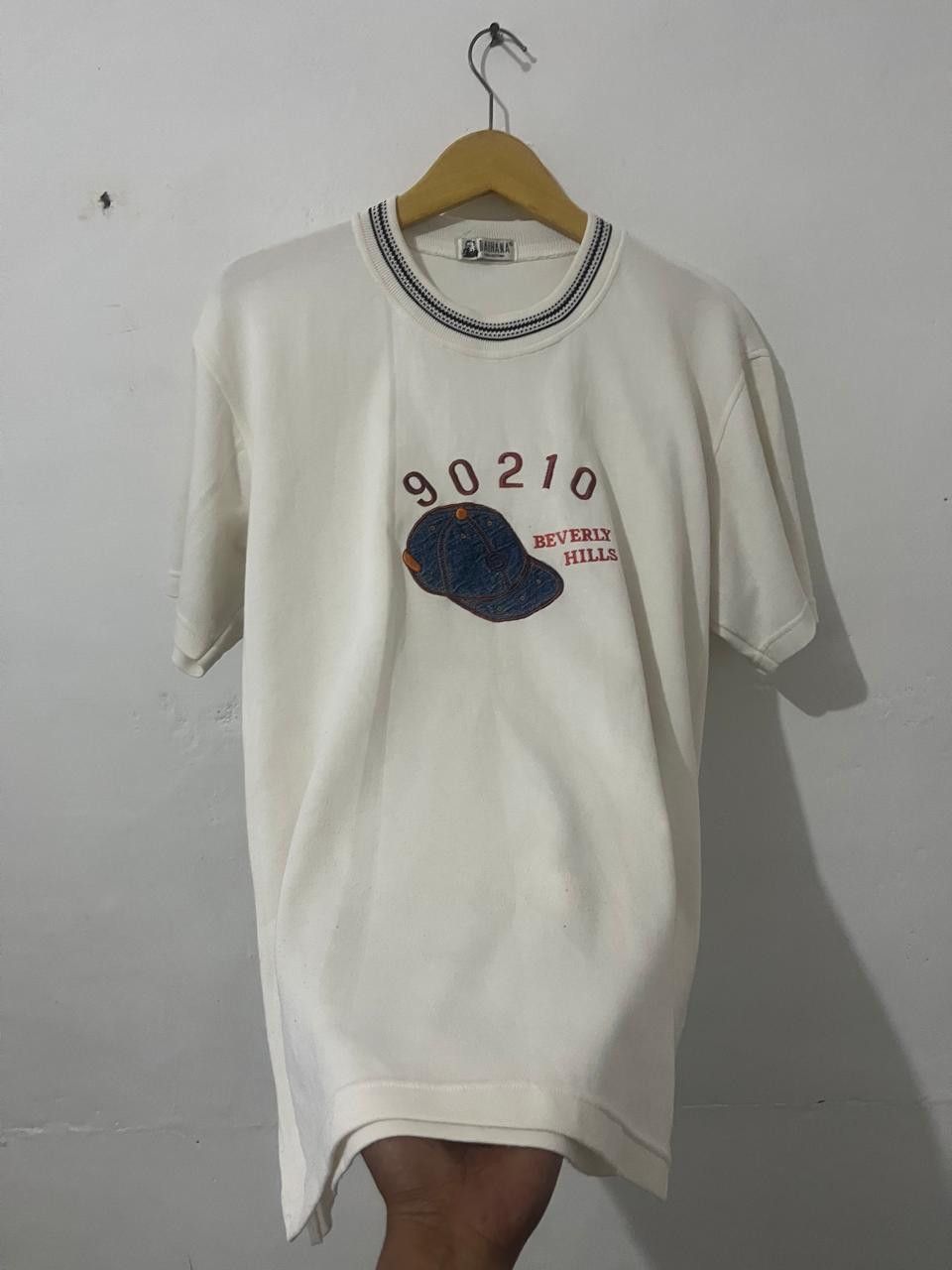 Japanese Brand Beverly Hills 90210 White T-Shirt Size US L / EU 52-54 / 3 - 7 Thumbnail