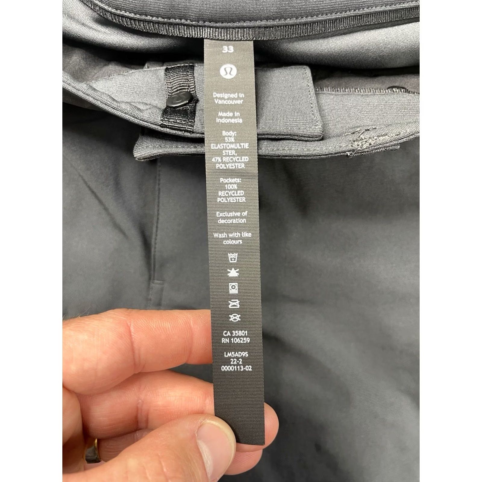 Lululemon Lululemon ABC Pants Mens 33 Gray Slim Fit 5 Pocket Warpstreme Trouser Size US 33 - 7 Thumbnail
