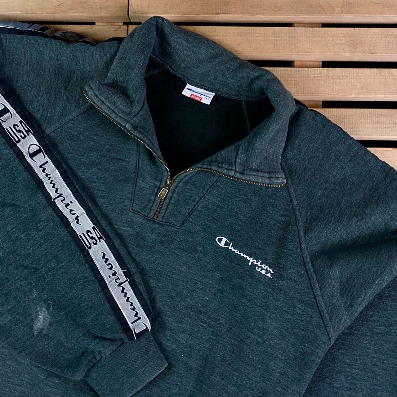 Champion × Vintage Mens Sweatshirt Pullover Champion USA Vintage Size XL Size US XL / EU 56 / 4 - 2 Thumbnail