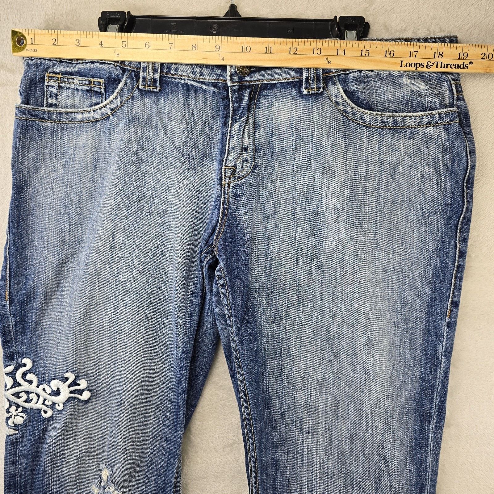 Guess Vtg Guess USA Jeans 34 (Fits 38x30) Embroidered Distressed Size 38" / US 16 / IT 52 - 9 Thumbnail