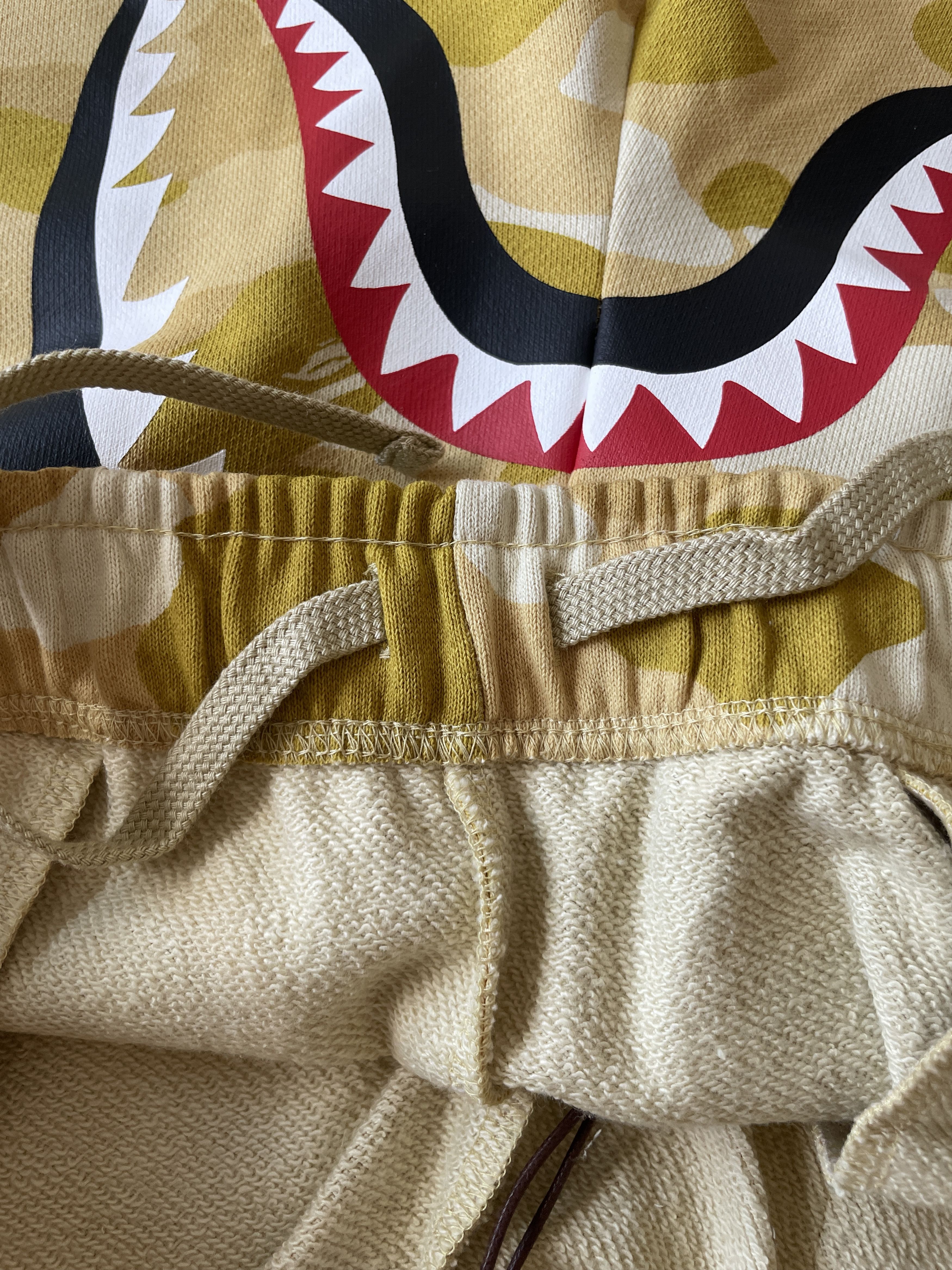 Bape BAPE COLOR CAMO SHARK SWEAT SHORTS Size US 36 / EU 52 - 6 Thumbnail