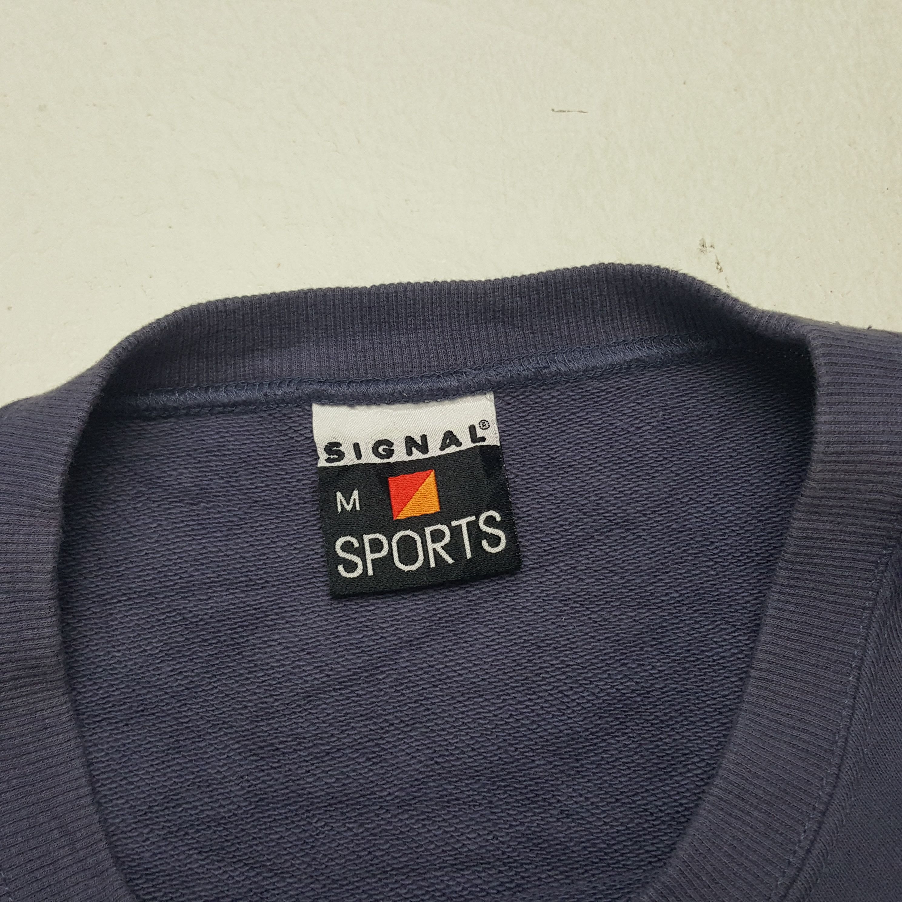 Vintage Vintage Massachusetts Sportswear University Sweatshirts Size US XL / EU 56 / 4 - 4 Thumbnail