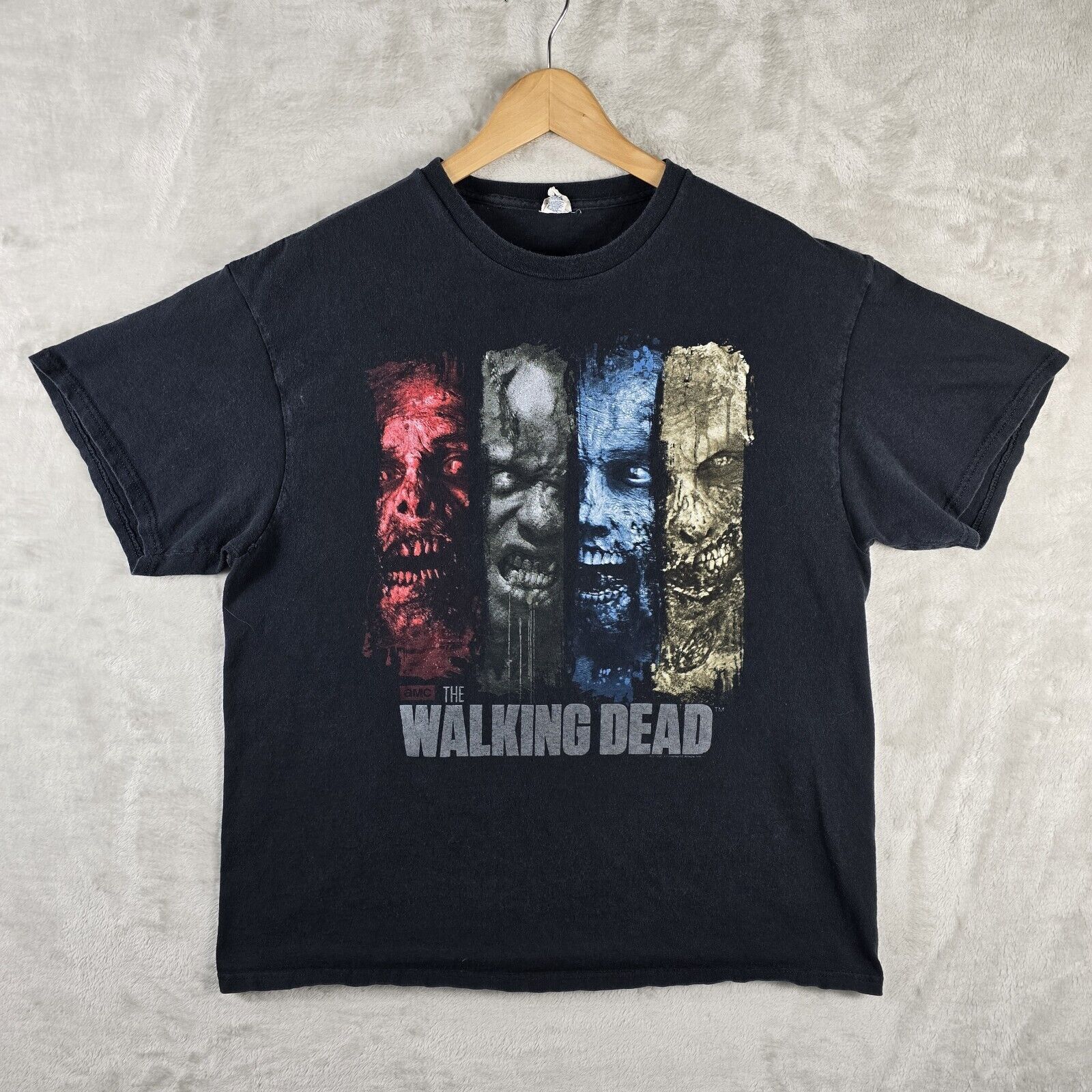 Delta The Walking Dead T-Shirt Men’s Size XL Zombie Horror Vintage Size US XL / EU 56 / 4 - 2 Thumbnail