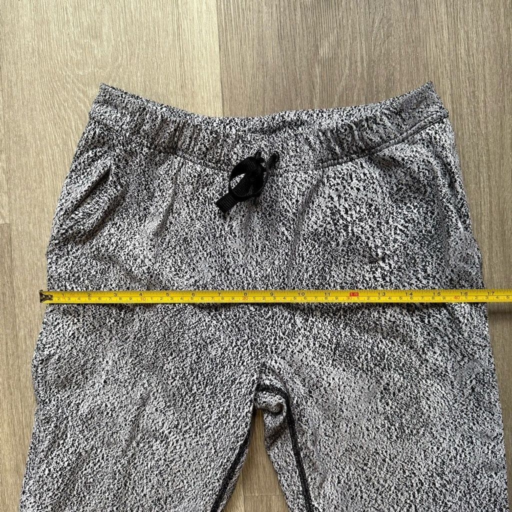 Lululemon Lululemon Athletica White and Grey Jet Track Pants Size 27" / US 4 / IT 40 - 4 Thumbnail