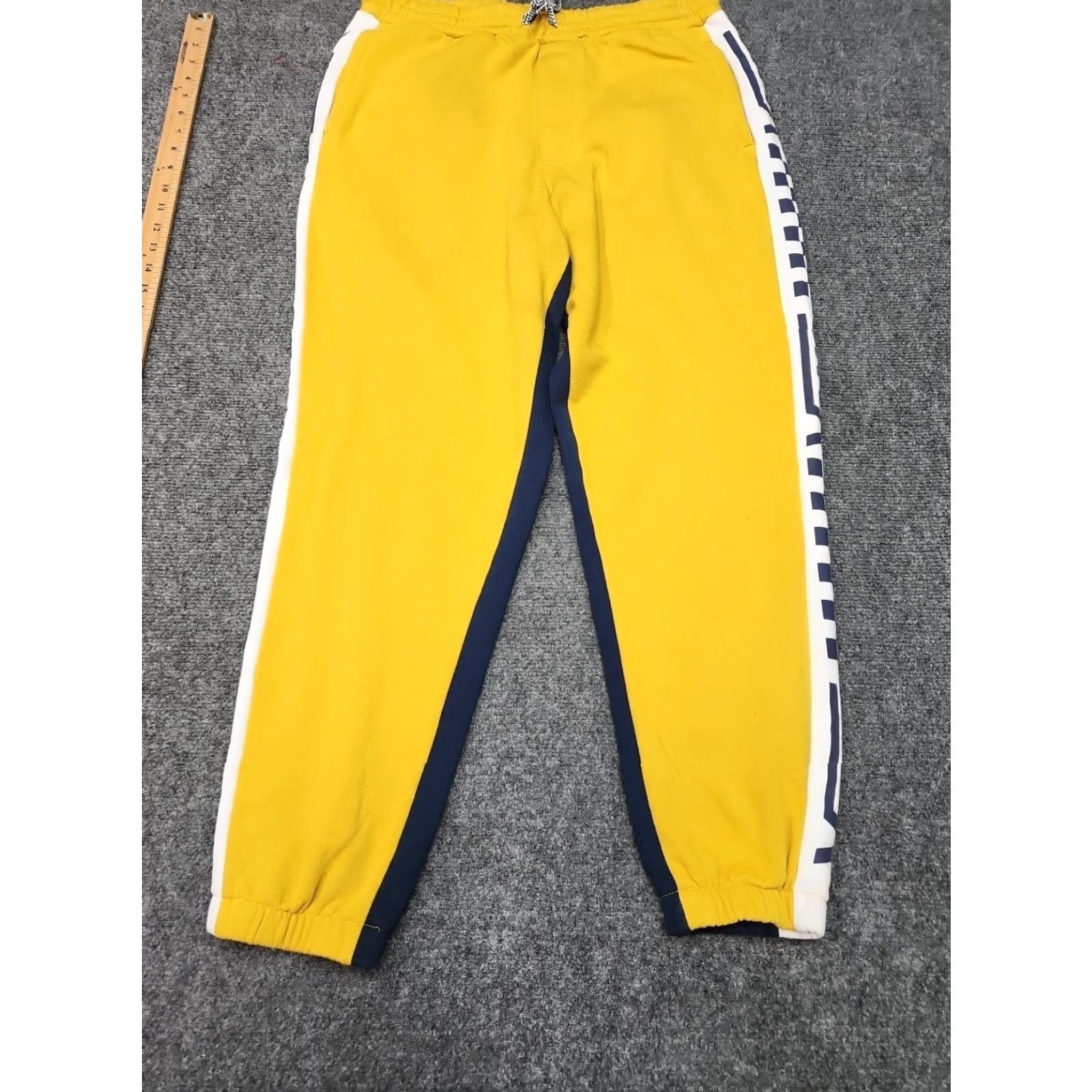 Vans VANS Pants Men Large Yellow Warm Up Drawstring Sweatpants Men's Regular L Yellow Sweatpants Size US 33 - 3 Thumbnail