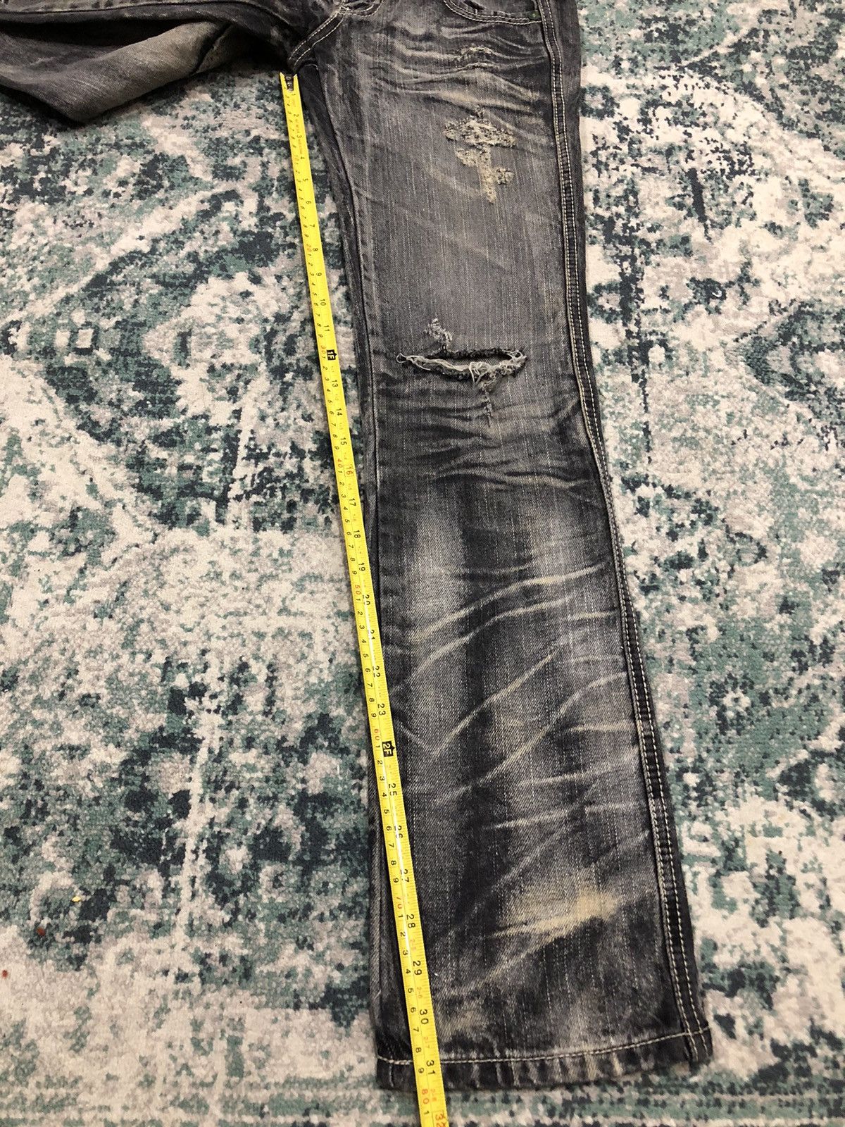 14th Addiction 2000s Japanese Brand SpRay Distressed Flared Denim Size US 29 - 20 Thumbnail