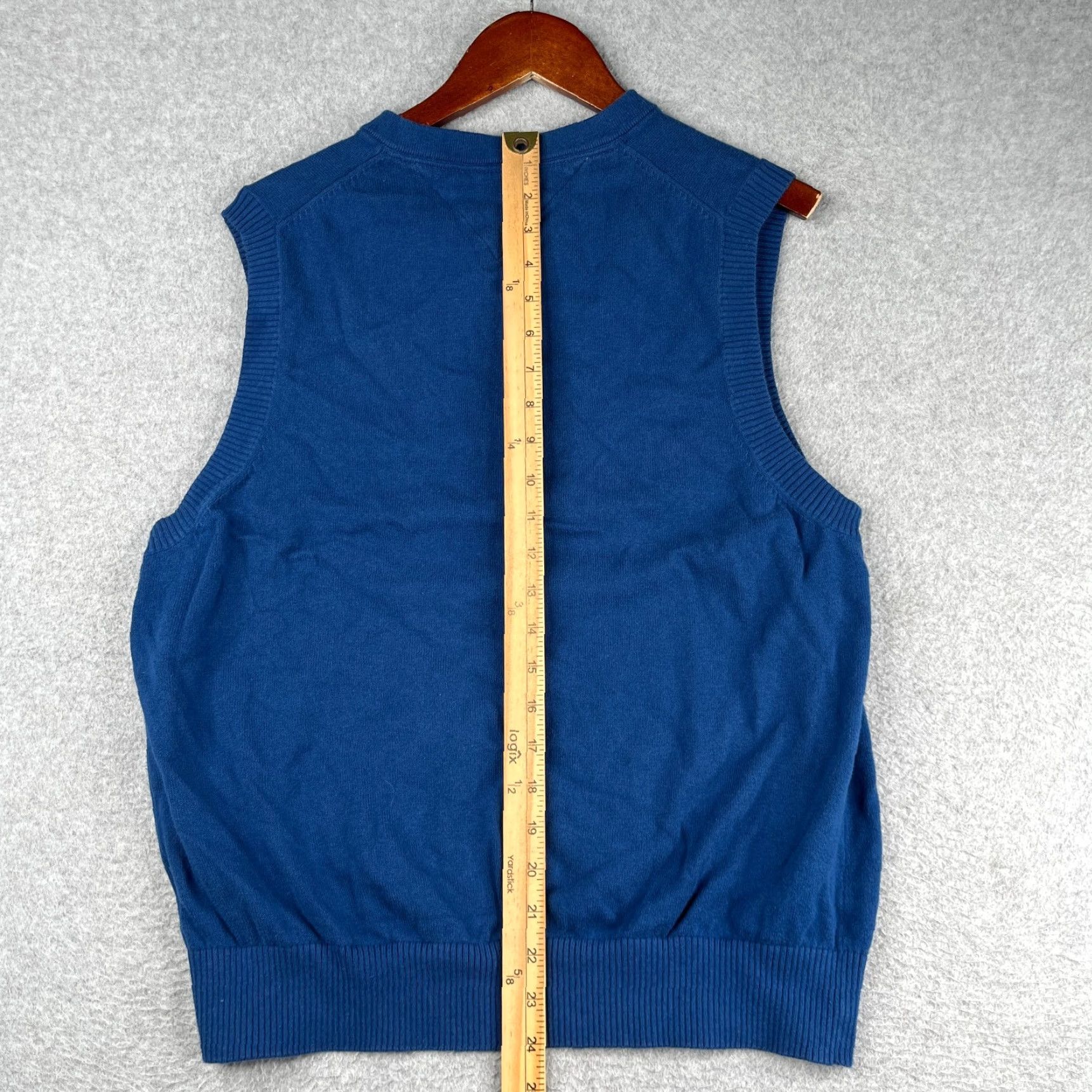 Tommy Hilfiger Tommy Hilfiger Seater Vest Mens Medium Blue Embroidered Logo V-Neck Preppy Vest Sweater Men Regular Fit Knit Cotton Sleeveless Short Sleeve? Size US M / EU 48-50 / 2 - 5 Thumbnail