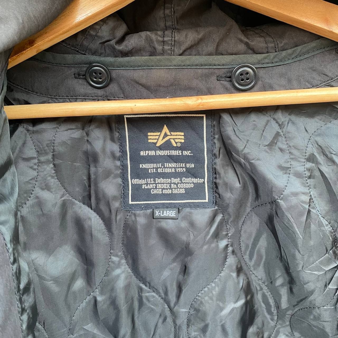 Alpha Industries Vintage Alpha Industries M-51 Fishtail Fur Parka Faded Black Size US XL / EU 56 / 4 - 12 Thumbnail