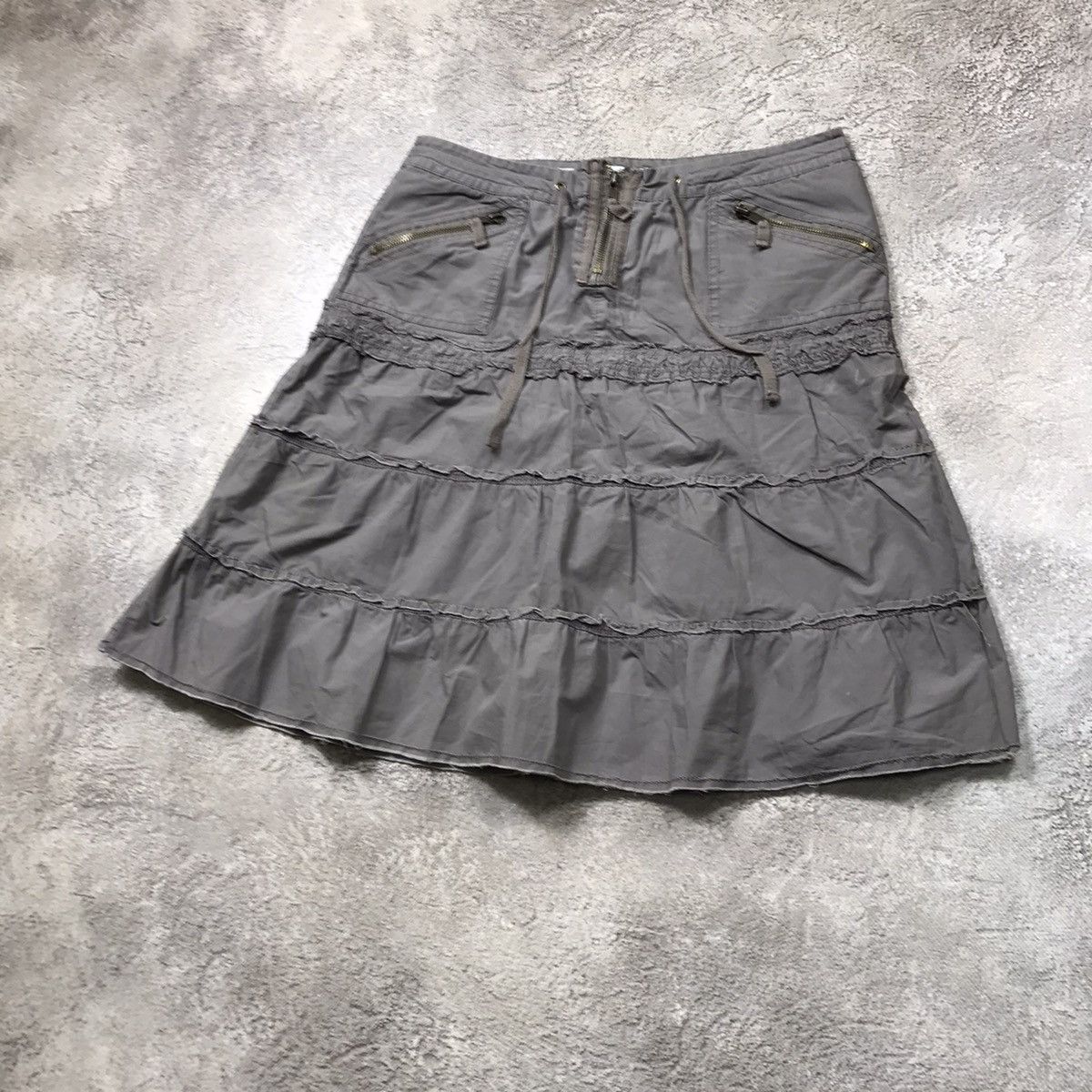 Vintage Vintage Y2K Tiered Midi Skirt Streetwear Avant Garde Boxy 31 Size 31" - 2 Thumbnail