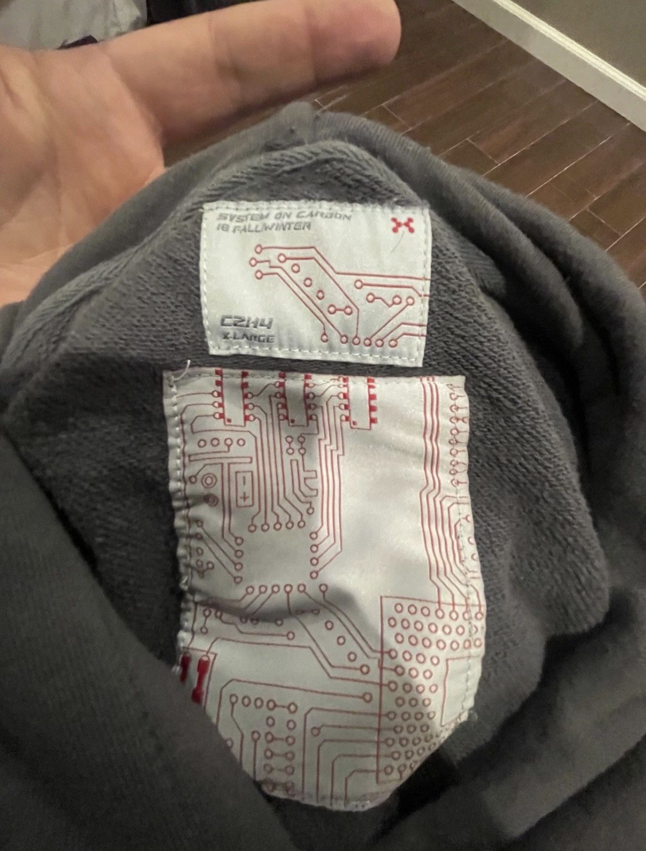 C2H4 C2H4 Utility Zippered Pocket Hoodie Gray System Carbon XL Size US XL / EU 56 / 4 - 3 Thumbnail