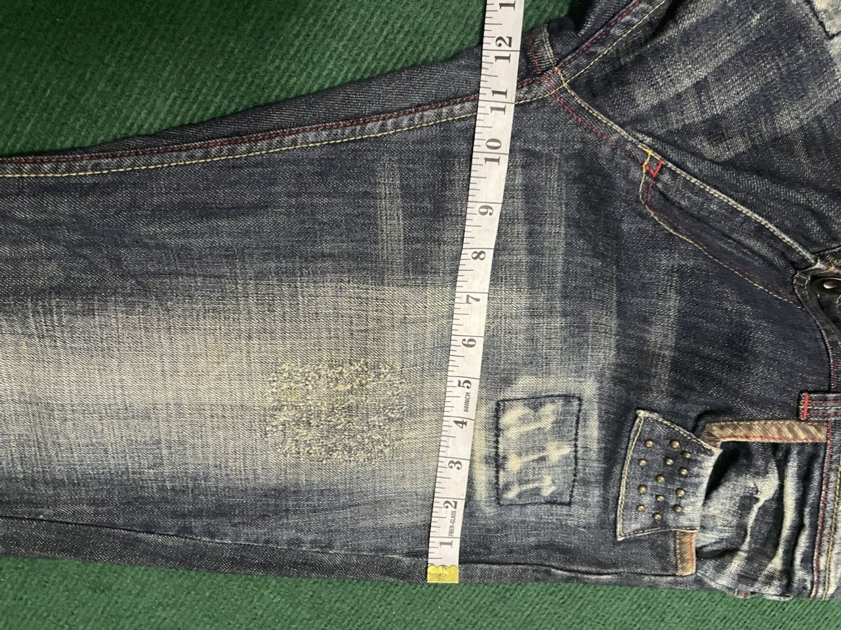 In The Attic Distressed In The Attic Flair Cut Jeans Size US 38 / EU 54 - 19 Thumbnail