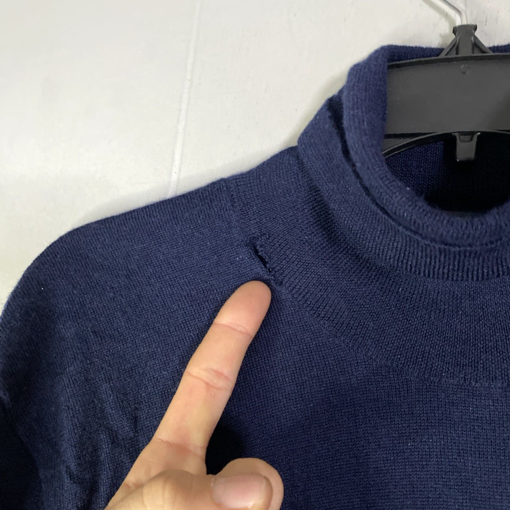Polo Ralph Lauren VINTAGE Polo Ralph Lauren Sweater Shirt Mens L Navy Wool Merino Turtleneck Pullover 90s Logo Size US L / EU 52-54 / 3 - 3 Thumbnail