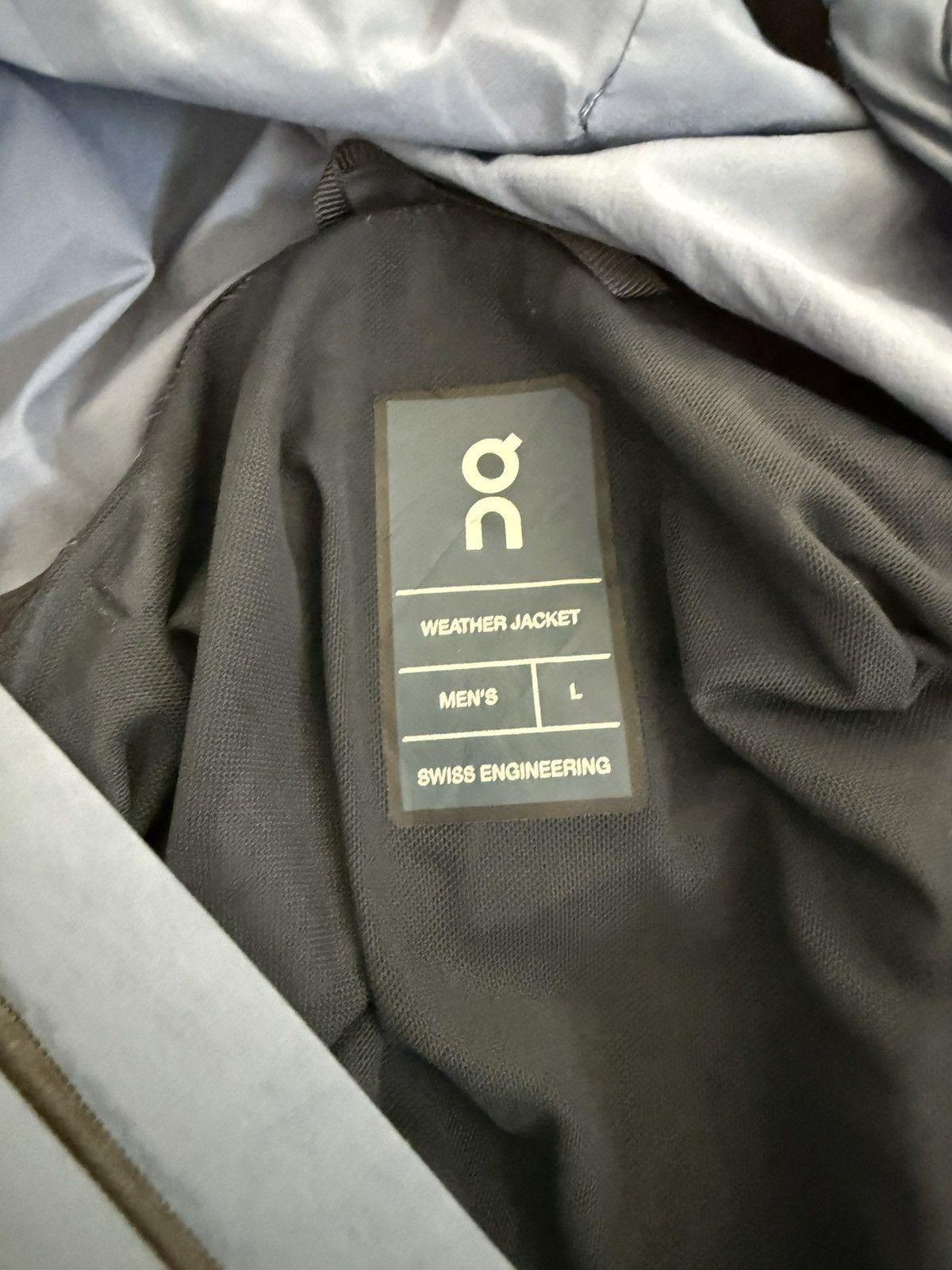 On On Weather running jacket Large blue/navy Size US L / EU 52-54 / 3 - 5 Thumbnail