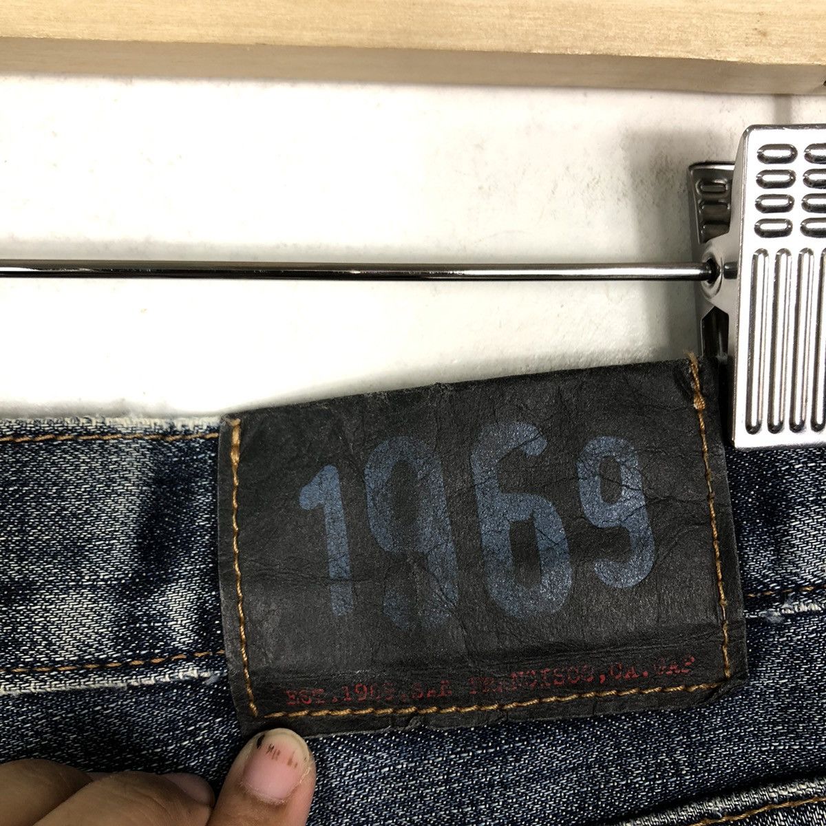 Japanese Brand Rare Punk Design Distressed DenimJeans Gap 1969 IsseyMiyake Size US 32 / EU 48 - 13 Thumbnail