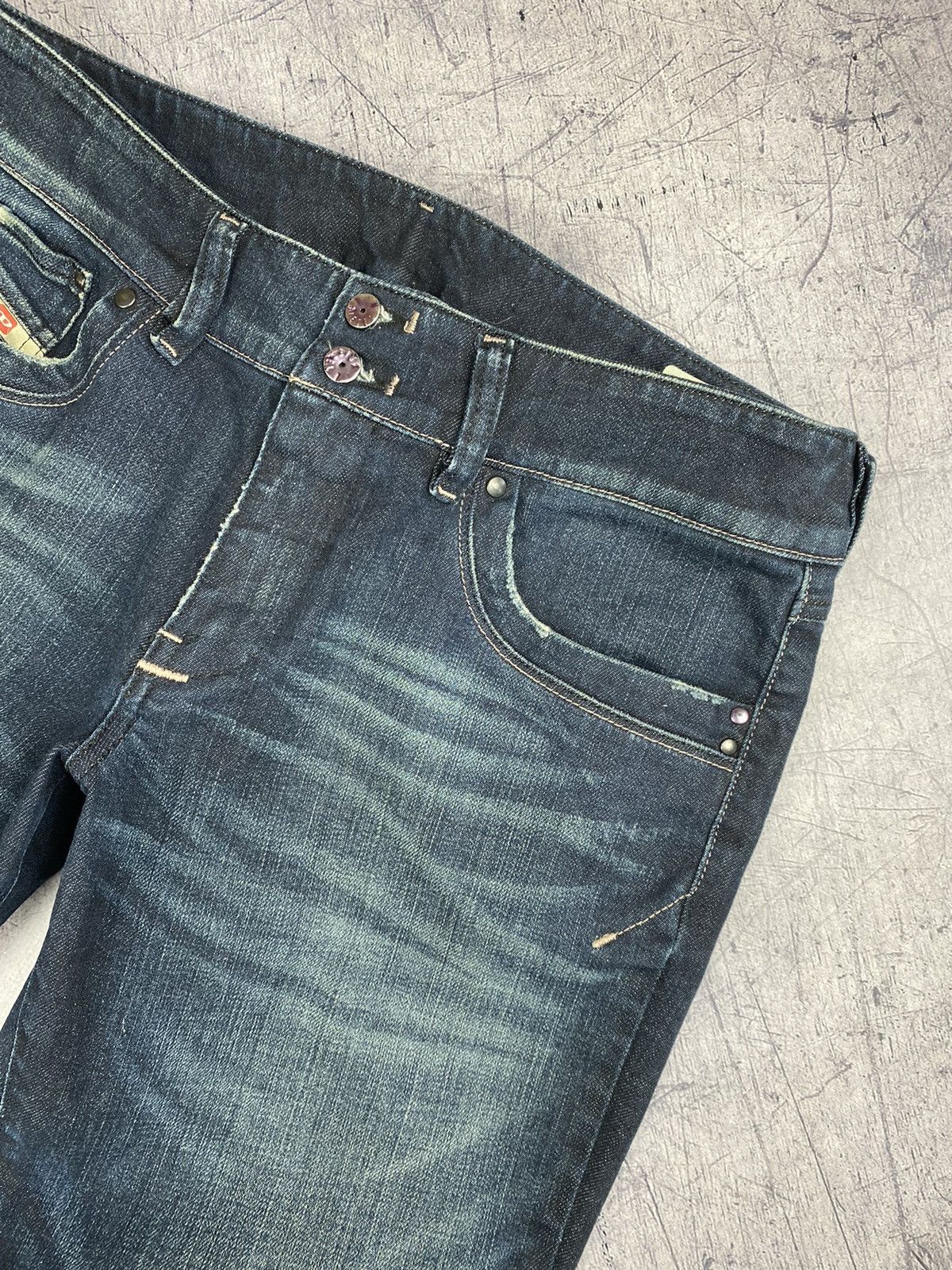 Diesel × Vintage Vintage Y2K Diesel Denim Jeans Size W32 Size 32" / US 10 / IT 46 - 11 Thumbnail