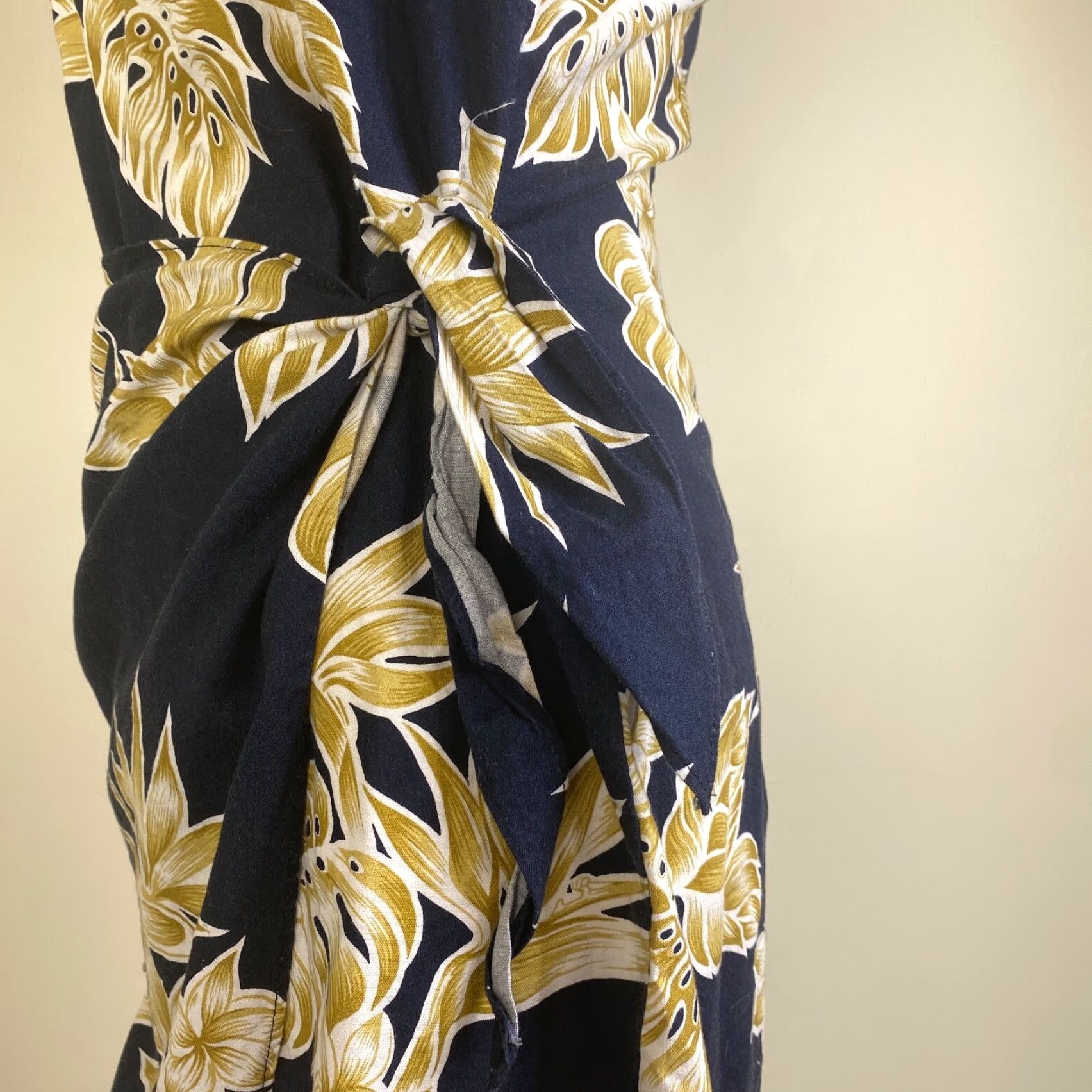 Vintage Pacific Legend Womens Dress XS Blue Sleeveless Hawaiian Floral Mini USA Size XS / US 0-2 / IT 36-38 - 5 Thumbnail