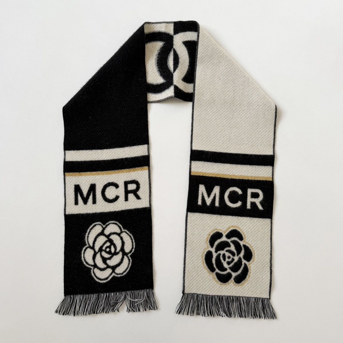 Chanel ‘2024 Manchester Show’ Football Scarf Size ONE SIZE - 14 Thumbnail
