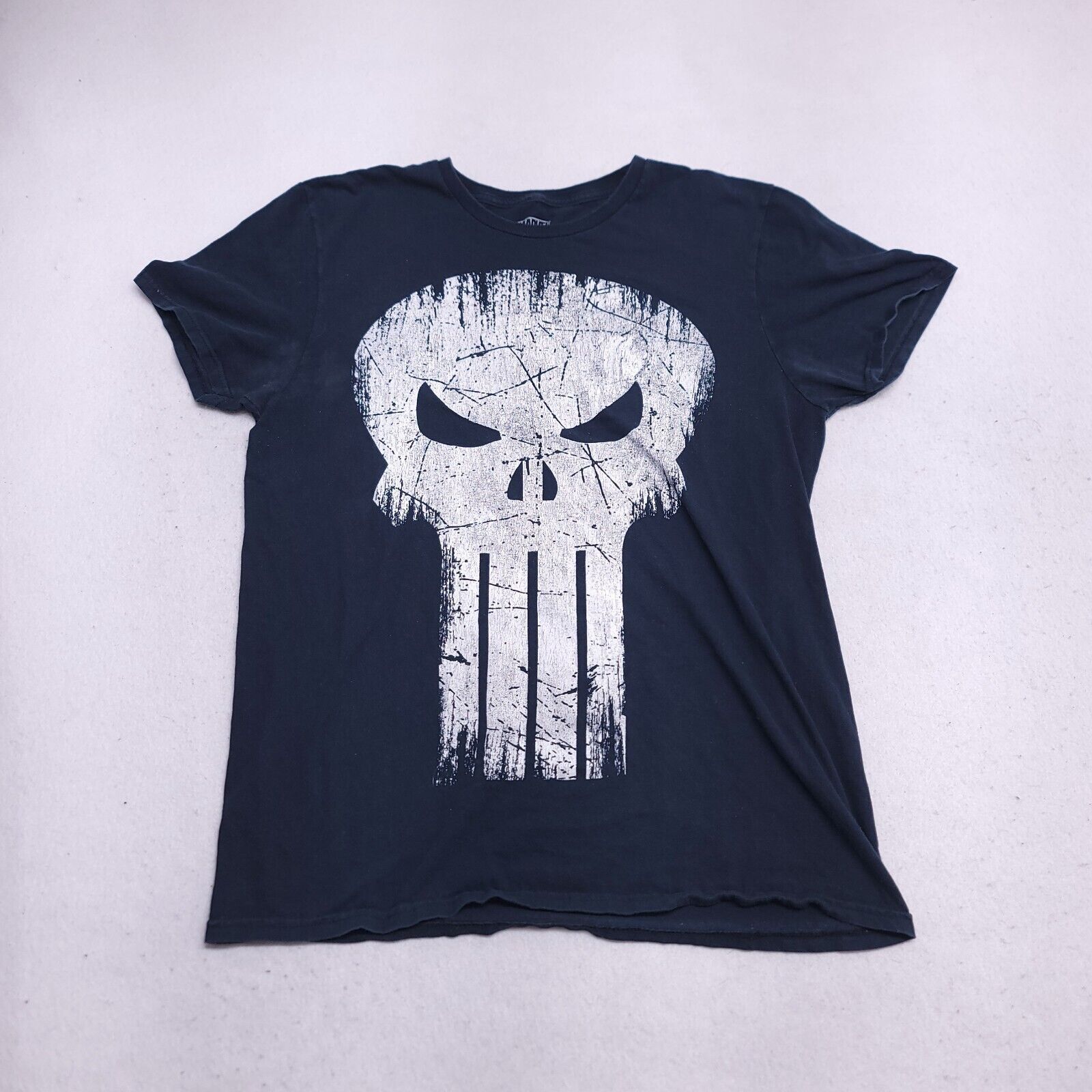 Marvel Comics Marvel Punisher Pullover Graphic Shirt Mens Size M Black Size US M / EU 48-50 / 2 - 2 Thumbnail